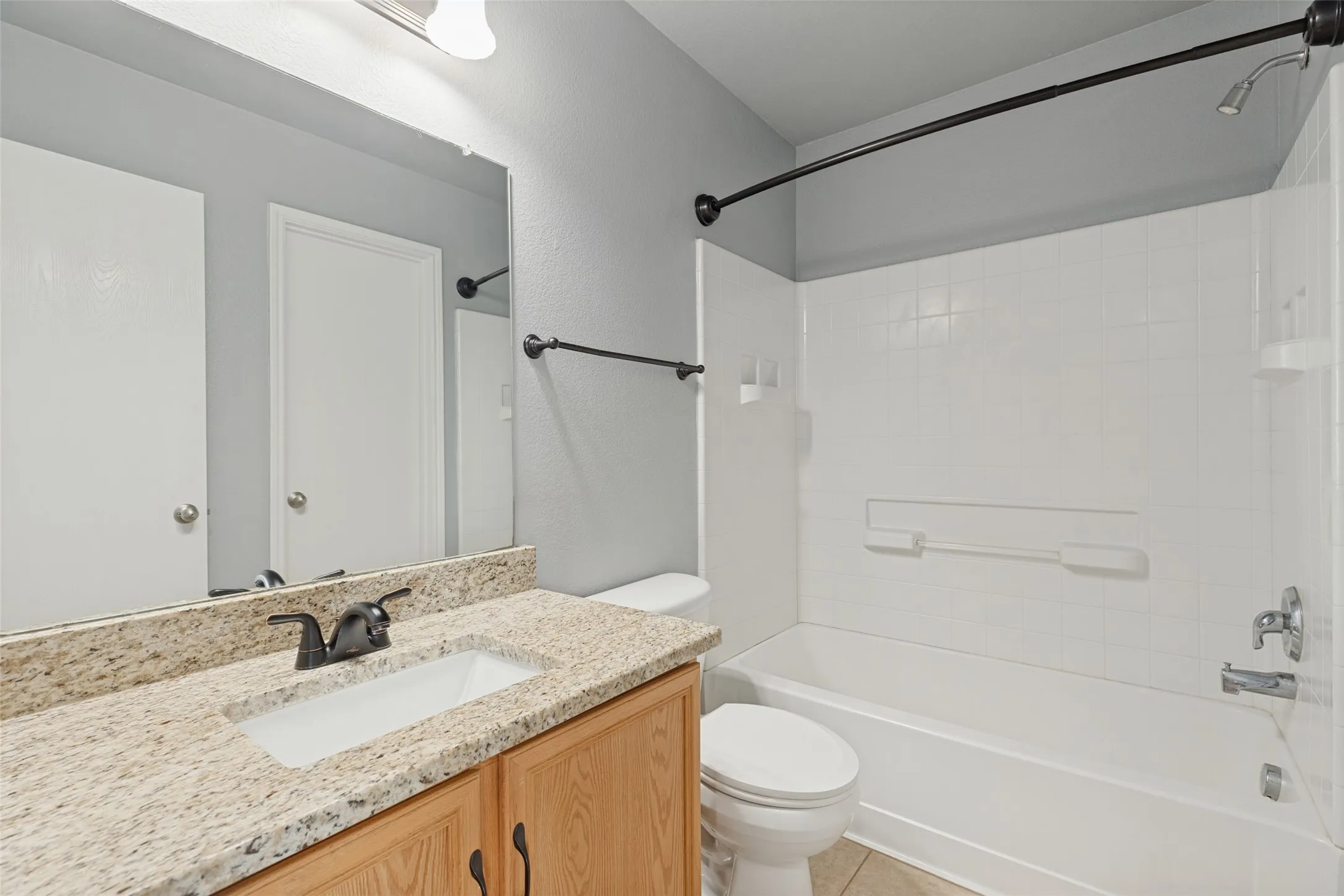 Single Family Residence For Rent in Collin County , 409 Bonnie Court, Anna, Texas 75409, 3 Bedroom, 2 Bathroom, 2 Garage spaces, 1,601 Sqft, built in 2005, mls#21389394, Real Estate Agent in Anna, Homes For Rent in Collin county, Homes For Rent in Anna, Realtor in Anna Texas, Real Estate Brokerage Independent Realty Texas, Luminita Cordes Realtor