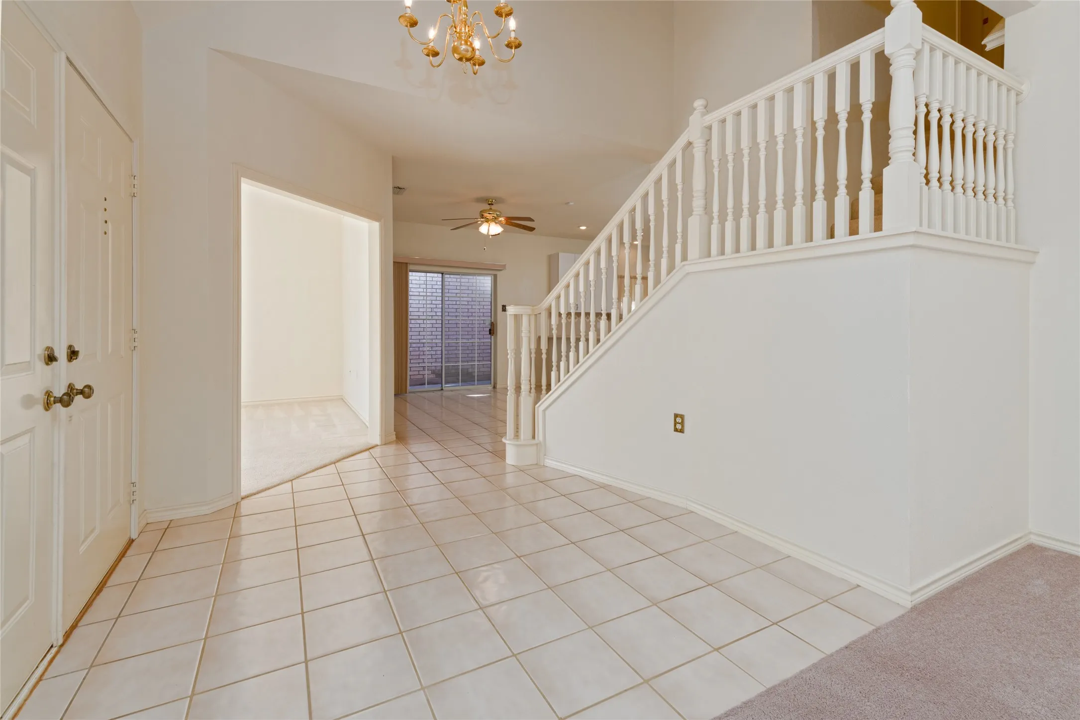 Single Family Residence For Sale in Taylor County , 21 Wynrush Circle, Abilene, Texas 79606, 3 Bedroom, 3 Bathroom, 2 Garage spaces, 2,355 Sqft, built in 1995, mls#21389921, Real Estate Agent in Abilene, Homes For Sale in Taylor county, Homes For Sale in Abilene, Realtor in Abilene Texas, Real Estate Brokerage Independent Realty Texas, Luminita Cordes Realtor