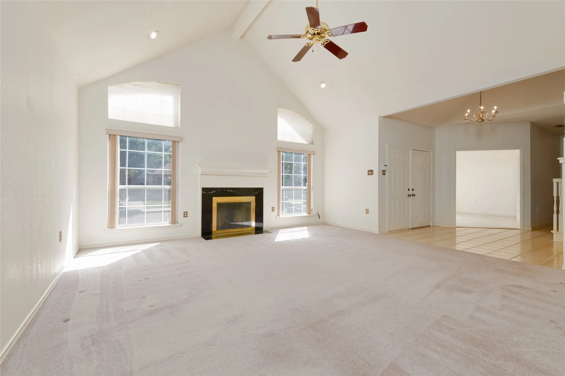 Single Family Residence For Sale in Taylor County , 21 Wynrush Circle, Abilene, Texas 79606, 3 Bedroom, 3 Bathroom, 2 Garage spaces, 2,355 Sqft, built in 1995, mls#21389921, Real Estate Agent in Abilene, Homes For Sale in Taylor county, Homes For Sale in Abilene, Realtor in Abilene Texas, Real Estate Brokerage Independent Realty Texas, Luminita Cordes Realtor