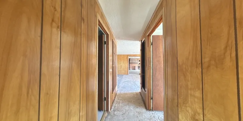 Single Family Residence For Sale in Hardeman County , 310 Combs Street, Quanah, Texas 79252, 3 Bedroom, 2 Bathroom, Garage spaces, 1,854 Sqft, built in 1955, mls#21390141, Real Estate Agent in Quanah, Homes For Sale in Hardeman county, Homes For Sale in Quanah, Realtor in Quanah Texas, Real Estate Brokerage Independent Realty Texas, Luminita Cordes Realtor
