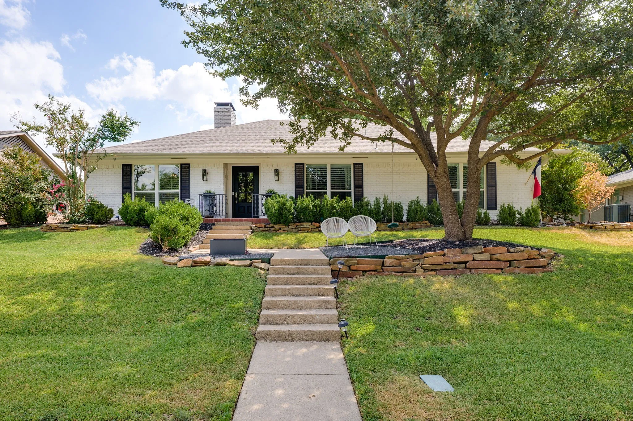 Single Family Residence For Sale