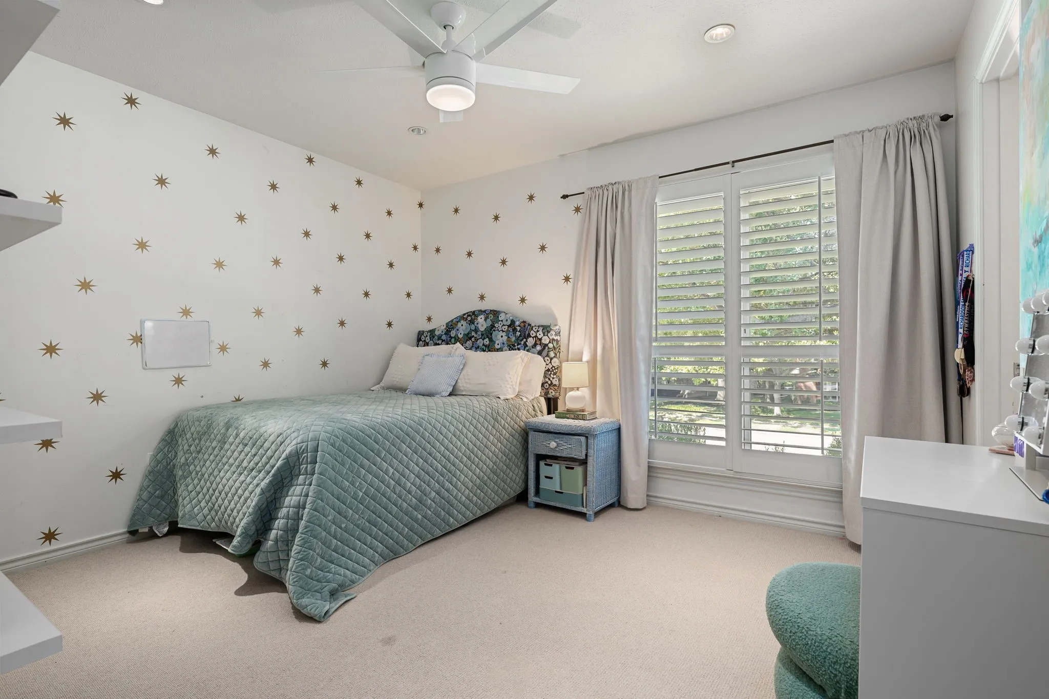 Single Family Residence For Sale in Dallas County , 2214 Eastwood Drive, Richardson, Texas 75080, 4 Bedroom, 3 Bathroom, 2 Garage spaces, 2,521 Sqft, built in 1971, mls#21388831, Real Estate Agent in Richardson, Homes For Sale in Dallas county, Homes For Sale in Richardson, Realtor in Richardson Texas, Real Estate Brokerage Independent Realty Texas, Luminita Cordes Realtor