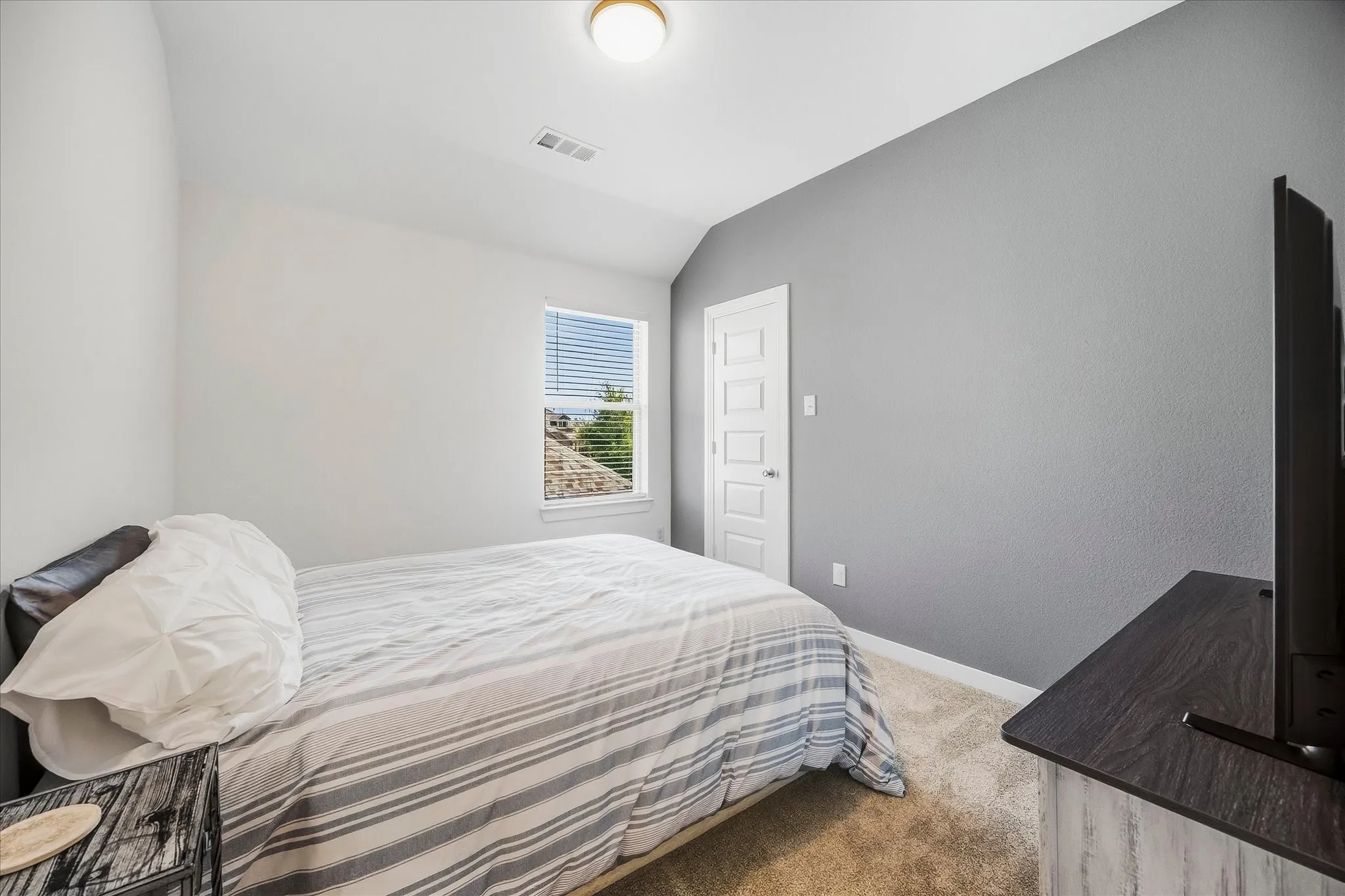 Single Family Residence For Sale in Denton County , 1508 Copper Bay Court, Aubrey, Texas 76227, 4 Bedroom, 3 Bathroom, 2 Garage spaces, 2,648 Sqft, built in 2020, mls#21389794, Real Estate Agent in Aubrey, Homes For Sale in Denton county, Homes For Sale in Aubrey, Realtor in Aubrey Texas, Real Estate Brokerage Independent Realty Texas, Luminita Cordes Realtor