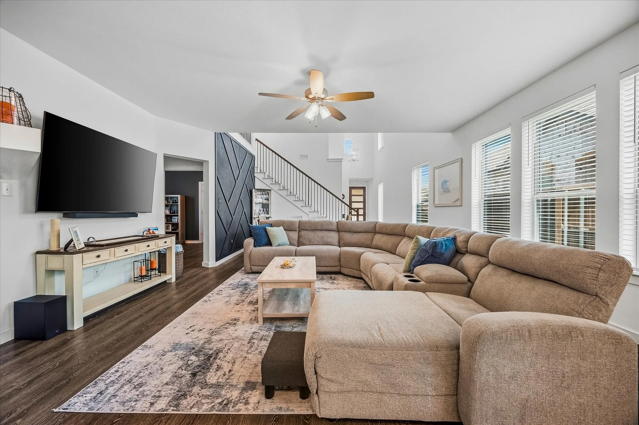 Single Family Residence For Sale in Denton County , 1508 Copper Bay Court, Aubrey, Texas 76227, 4 Bedroom, 3 Bathroom, 2 Garage spaces, 2,648 Sqft, built in 2020, mls#21389794, Real Estate Agent in Aubrey, Homes For Sale in Denton county, Homes For Sale in Aubrey, Realtor in Aubrey Texas, Real Estate Brokerage Independent Realty Texas, Luminita Cordes Realtor