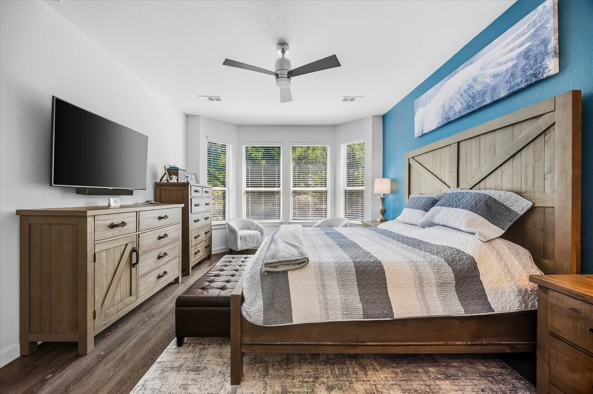 Single Family Residence For Sale in Denton County , 1508 Copper Bay Court, Aubrey, Texas 76227, 4 Bedroom, 3 Bathroom, 2 Garage spaces, 2,648 Sqft, built in 2020, mls#21389794, Real Estate Agent in Aubrey, Homes For Sale in Denton county, Homes For Sale in Aubrey, Realtor in Aubrey Texas, Real Estate Brokerage Independent Realty Texas, Luminita Cordes Realtor