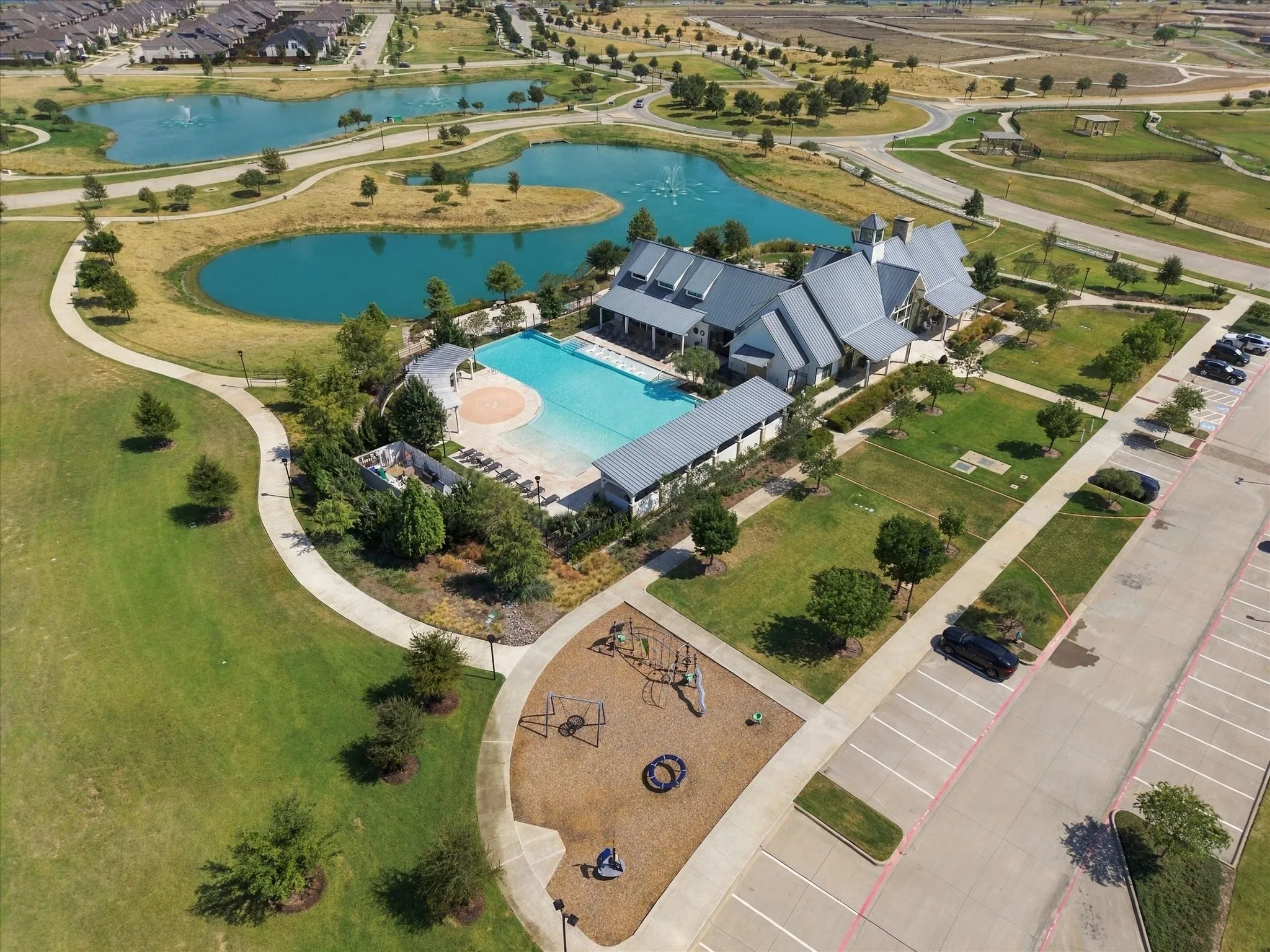 Single Family Residence For Sale in Denton County , 1508 Copper Bay Court, Aubrey, Texas 76227, 4 Bedroom, 3 Bathroom, 2 Garage spaces, 2,648 Sqft, built in 2020, mls#21389794, Real Estate Agent in Aubrey, Homes For Sale in Denton county, Homes For Sale in Aubrey, Realtor in Aubrey Texas, Real Estate Brokerage Independent Realty Texas, Luminita Cordes Realtor