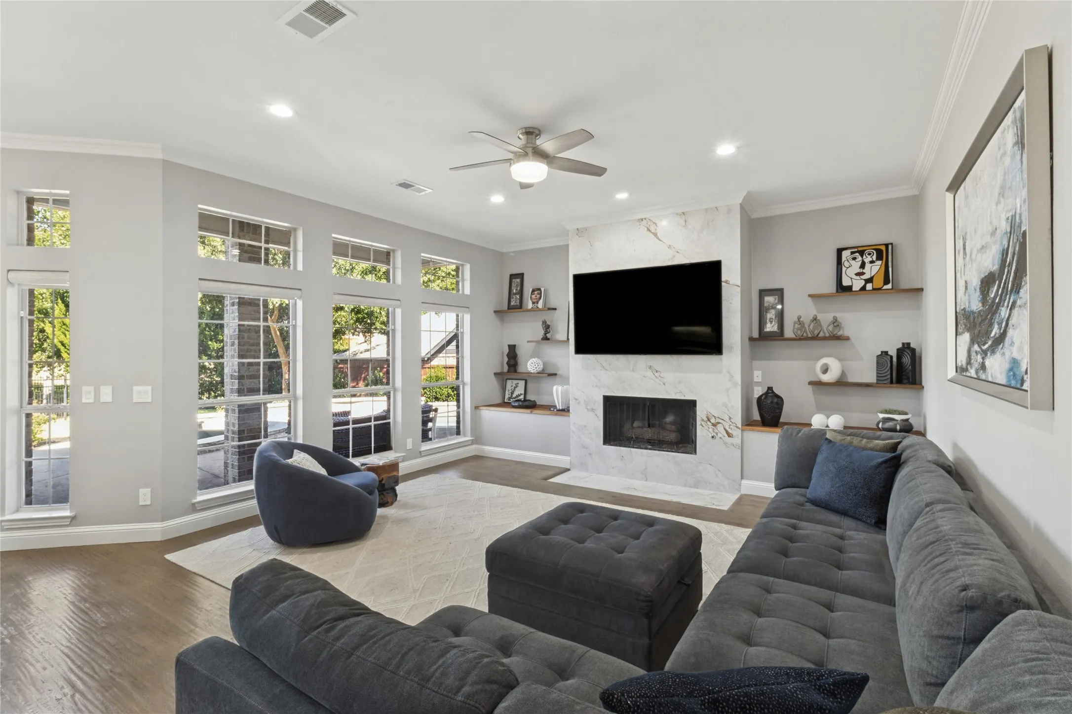 Single Family Residence For Sale in Collin County , 804 Lakewood Drive, Mc Kinney, Texas 75072, 4 Bedroom, 3 Bathroom, 3 Garage spaces, 4,016 Sqft, built in 1994, mls#21389884, Real Estate Agent in Mc Kinney, Homes For Sale in Collin county, Homes For Sale in Mc Kinney, Realtor in Mc Kinney Texas, Real Estate Brokerage Independent Realty Texas, Luminita Cordes Realtor