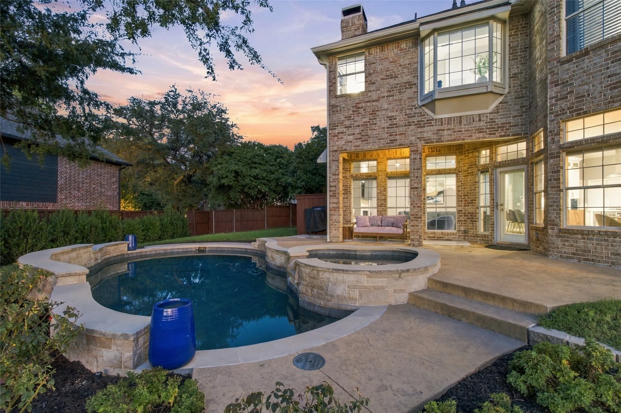 Single Family Residence For Sale in Collin County , 804 Lakewood Drive, Mc Kinney, Texas 75072, 4 Bedroom, 3 Bathroom, 3 Garage spaces, 4,016 Sqft, built in 1994, mls#21389884, Real Estate Agent in Mc Kinney, Homes For Sale in Collin county, Homes For Sale in Mc Kinney, Realtor in Mc Kinney Texas, Real Estate Brokerage Independent Realty Texas, Luminita Cordes Realtor
