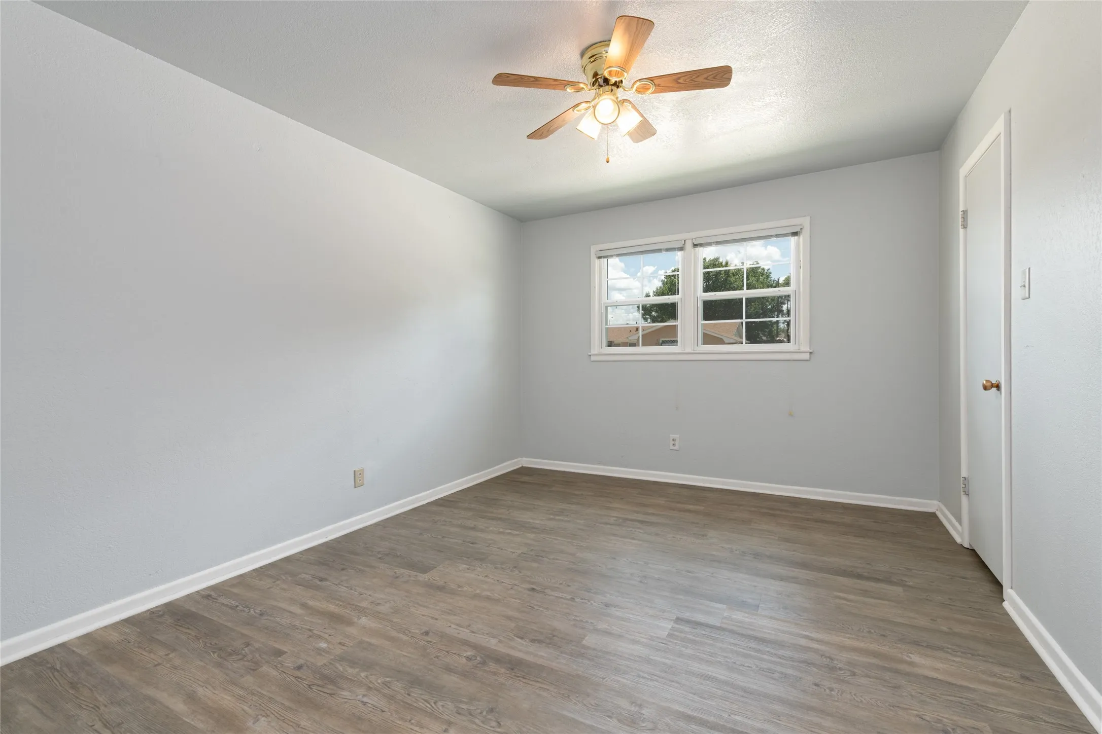 Single Family Residence For Sale in Taylor County , 3142 Columbia Drive, Abilene, Texas 79605, 3 Bedroom, 2 Bathroom, Garage spaces, 2,000 Sqft, built in 1958, mls#21390144, Real Estate Agent in Abilene, Homes For Sale in Taylor county, Homes For Sale in Abilene, Realtor in Abilene Texas, Real Estate Brokerage Independent Realty Texas, Luminita Cordes Realtor