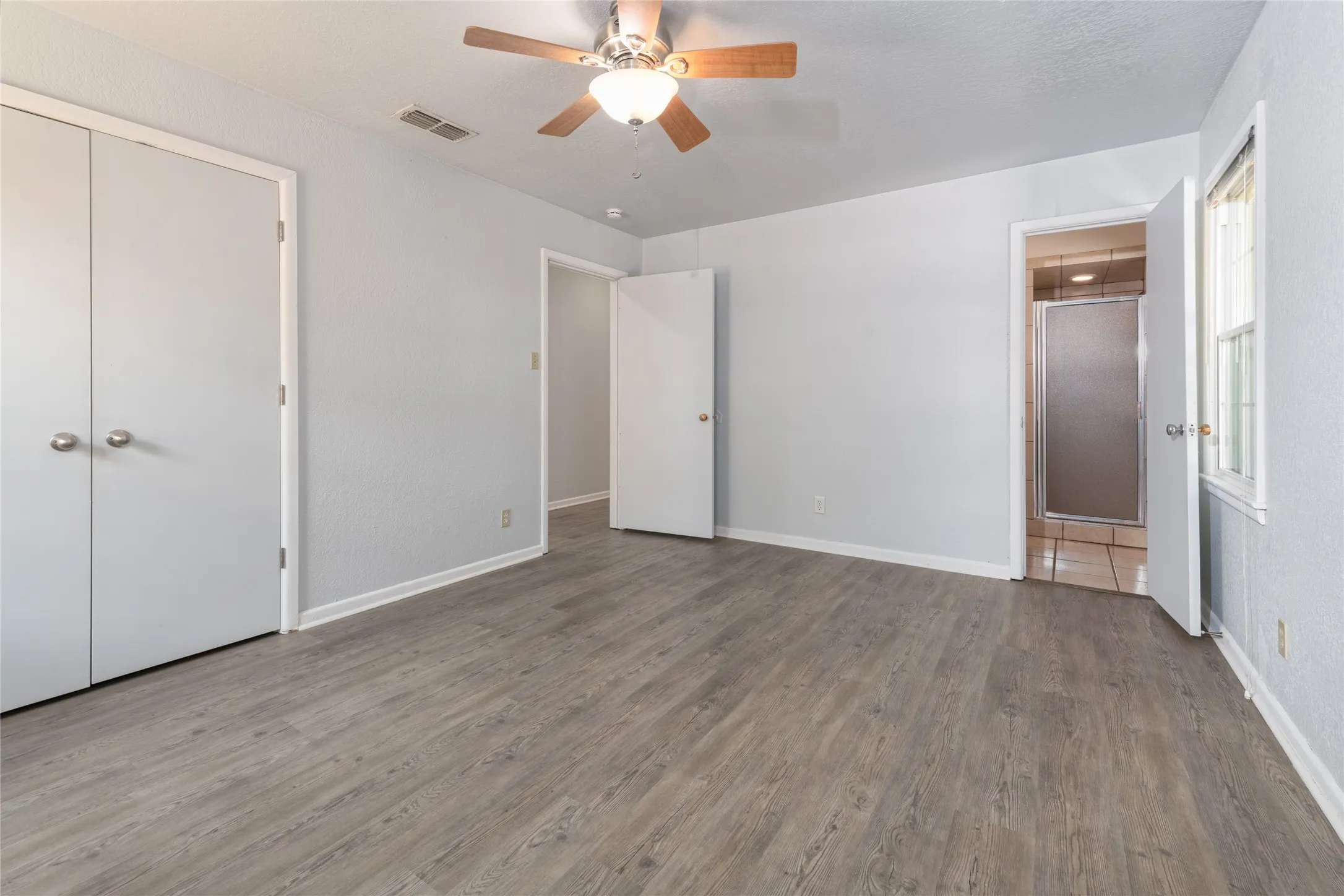 Single Family Residence For Sale in Taylor County , 3142 Columbia Drive, Abilene, Texas 79605, 3 Bedroom, 2 Bathroom, Garage spaces, 2,000 Sqft, built in 1958, mls#21390144, Real Estate Agent in Abilene, Homes For Sale in Taylor county, Homes For Sale in Abilene, Realtor in Abilene Texas, Real Estate Brokerage Independent Realty Texas, Luminita Cordes Realtor