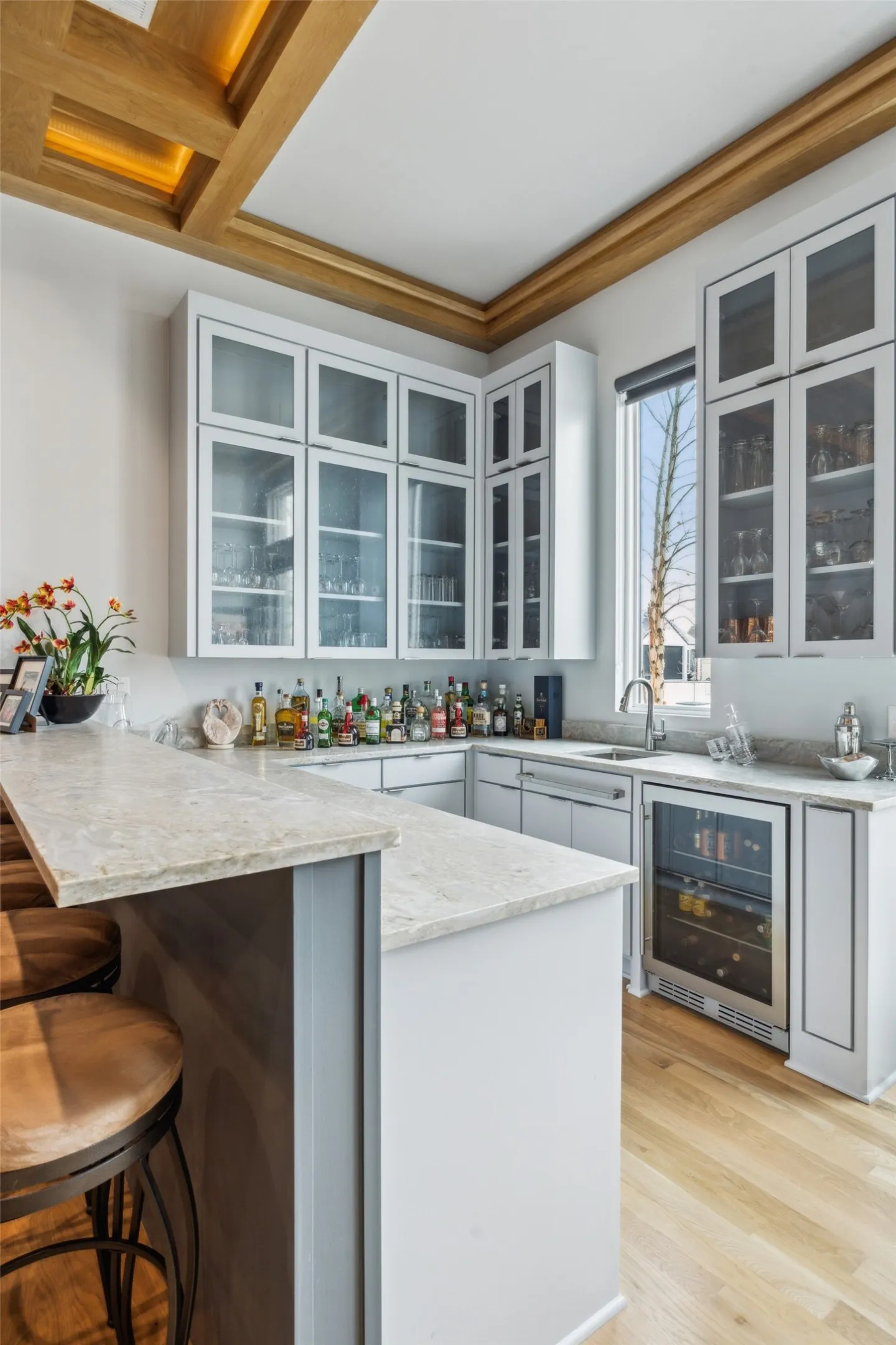 Single Family Residence For Sale in Rockwall County , 405 Kings Landing, Heath, Texas 75032, 4 Bedroom, 7 Bathroom, 3 Garage spaces, 5,734 Sqft, built in 2021, mls#21386962, Real Estate Agent in Heath, Homes For Sale in Rockwall county, Homes For Sale in Heath, Realtor in Heath Texas, Real Estate Brokerage Independent Realty Texas, Luminita Cordes Realtor
