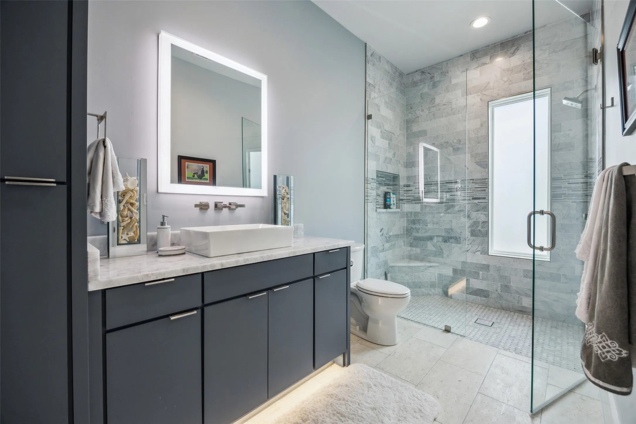 Single Family Residence For Sale in Rockwall County , 405 Kings Landing, Heath, Texas 75032, 4 Bedroom, 7 Bathroom, 3 Garage spaces, 5,734 Sqft, built in 2021, mls#21386962, Real Estate Agent in Heath, Homes For Sale in Rockwall county, Homes For Sale in Heath, Realtor in Heath Texas, Real Estate Brokerage Independent Realty Texas, Luminita Cordes Realtor