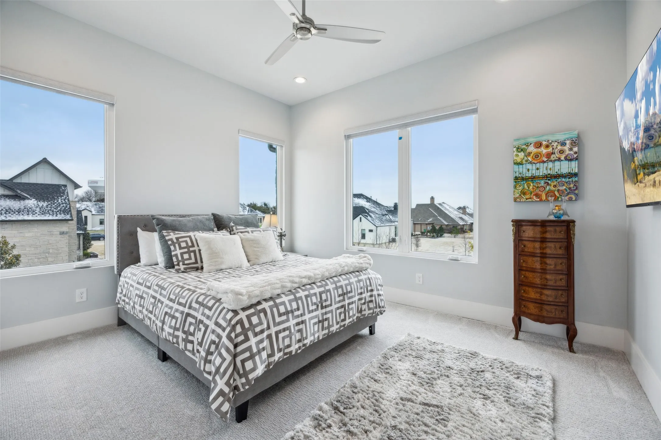 Single Family Residence For Sale in Rockwall County , 405 Kings Landing, Heath, Texas 75032, 4 Bedroom, 7 Bathroom, 3 Garage spaces, 5,734 Sqft, built in 2021, mls#21386962, Real Estate Agent in Heath, Homes For Sale in Rockwall county, Homes For Sale in Heath, Realtor in Heath Texas, Real Estate Brokerage Independent Realty Texas, Luminita Cordes Realtor