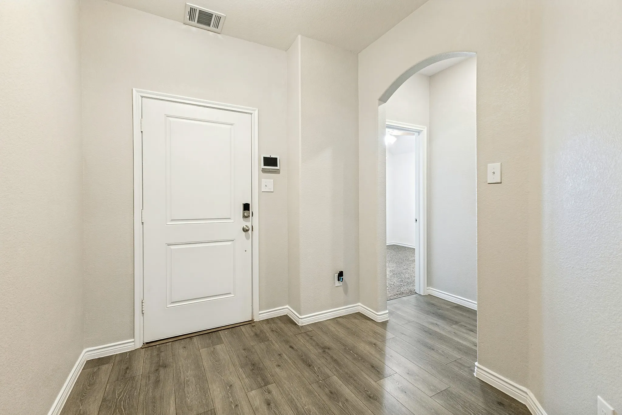 Single Family Residence For Rent in Rockwall County , 314 Gatecrest Drive, Fate, Texas 75087, 3 Bedroom, 2 Bathroom, 2 Garage spaces, 1,760 Sqft, built in 2022, mls#21388221, Real Estate Agent in Fate, Homes For Rent in Rockwall county, Homes For Rent in Fate, Realtor in Fate Texas, Real Estate Brokerage Independent Realty Texas, Luminita Cordes Realtor