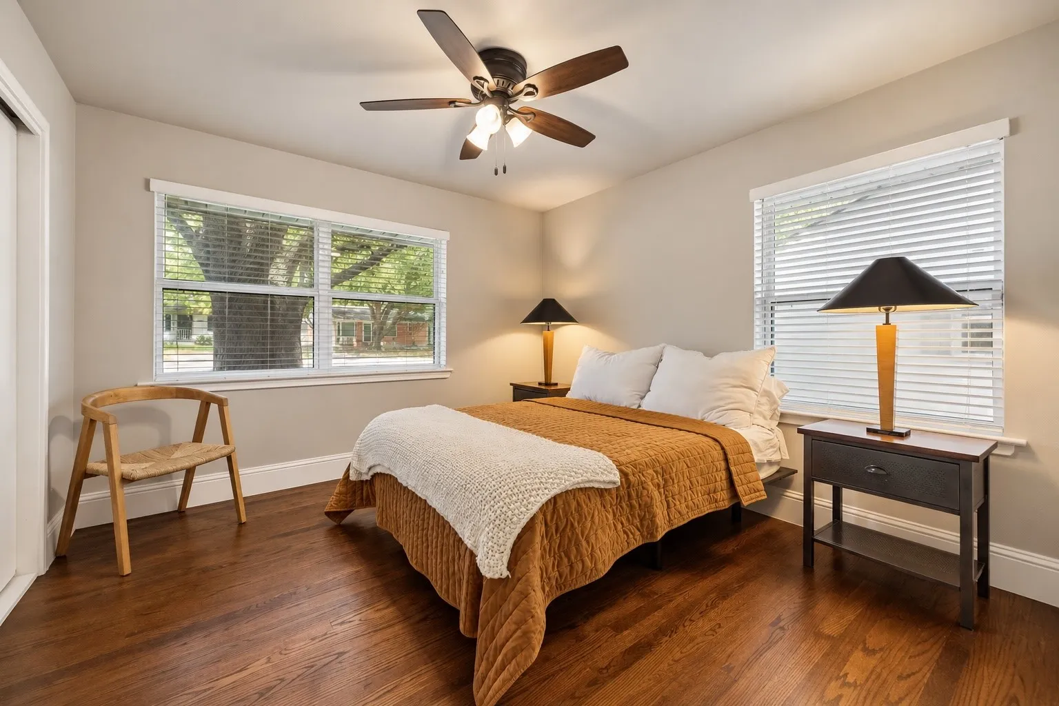 Single Family Residence For Sale in Dallas County , 721 James Drive, Richardson, Texas 75080, 4 Bedroom, 3 Bathroom, 2 Garage spaces, 1,986 Sqft, built in 1956, mls#21387764, Real Estate Agent in Richardson, Homes For Sale in Dallas county, Homes For Sale in Richardson, Realtor in Richardson Texas, Real Estate Brokerage Independent Realty Texas, Luminita Cordes Realtor