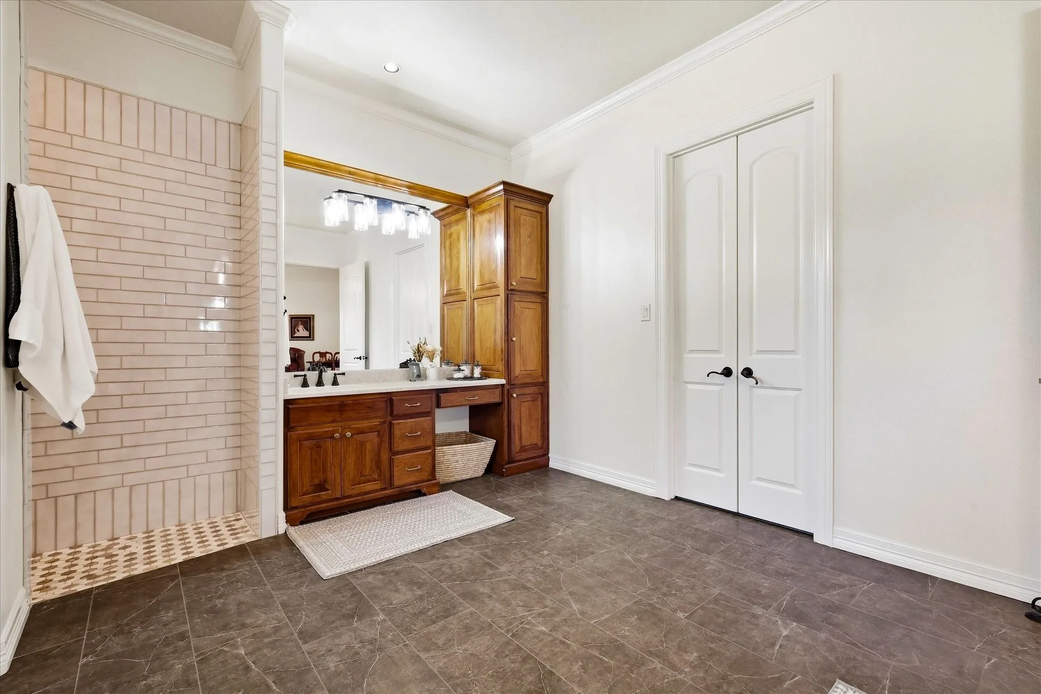 Single Family Residence For Sale in Denton County , 2912 Siena Drive, Denton, Texas 76210, 2 Bedroom, 2 Bathroom, 2 Garage spaces, 2,189 Sqft, built in 2012, mls#21389013, Real Estate Agent in Denton, Homes For Sale in Denton county, Homes For Sale in Denton, Realtor in Denton Texas, Real Estate Brokerage Independent Realty Texas, Luminita Cordes Realtor