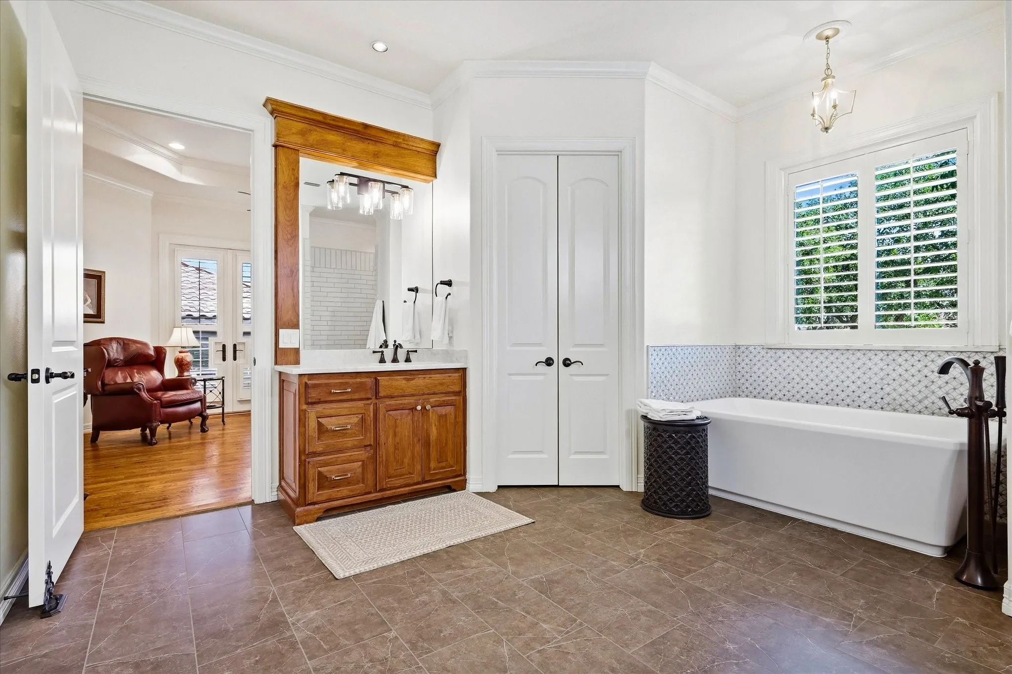 Single Family Residence For Sale in Denton County , 2912 Siena Drive, Denton, Texas 76210, 2 Bedroom, 2 Bathroom, 2 Garage spaces, 2,189 Sqft, built in 2012, mls#21389013, Real Estate Agent in Denton, Homes For Sale in Denton county, Homes For Sale in Denton, Realtor in Denton Texas, Real Estate Brokerage Independent Realty Texas, Luminita Cordes Realtor