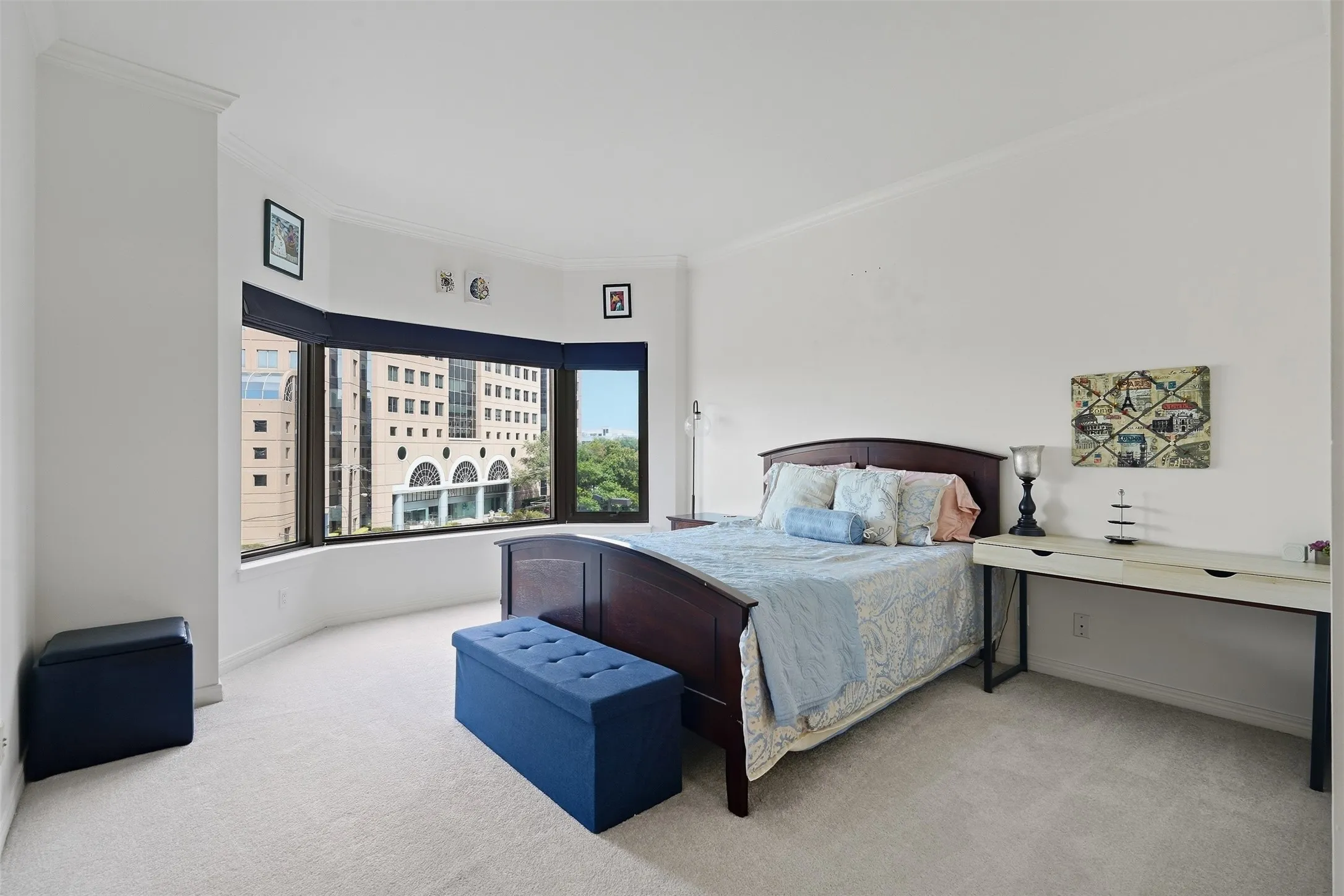 Condominium For Sale in Dallas County , 3030 Mckinney Avenue 404, Dallas, Texas 75204, 2 Bedroom, 2 Bathroom, 2 Garage spaces, 1,353 Sqft, built in 1981, mls#21390170, Real Estate Agent in Dallas, Homes For Sale in Dallas county, Homes For Sale in Dallas, Realtor in Dallas Texas, Real Estate Brokerage Independent Realty Texas, Luminita Cordes Realtor