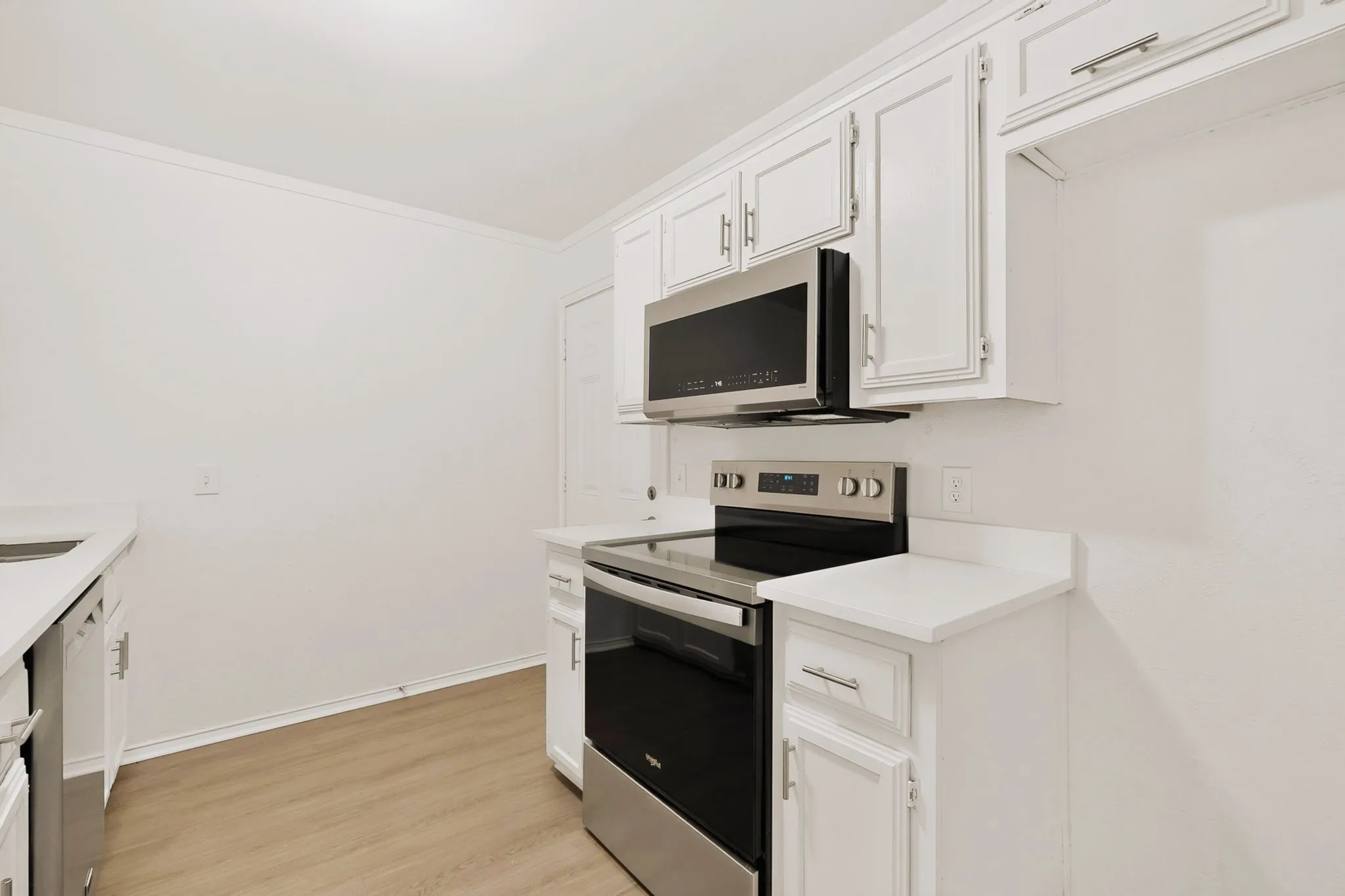 Single Family Residence For Sale in Dallas County , 130 Graystone Place, Duncanville, Texas 75137, 2 Bedroom, 2 Bathroom, Garage spaces, 1,024 Sqft, built in 1982, mls#21387514, Real Estate Agent in Duncanville, Homes For Sale in Dallas county, Homes For Sale in Duncanville, Realtor in Duncanville Texas, Real Estate Brokerage Independent Realty Texas, Luminita Cordes Realtor