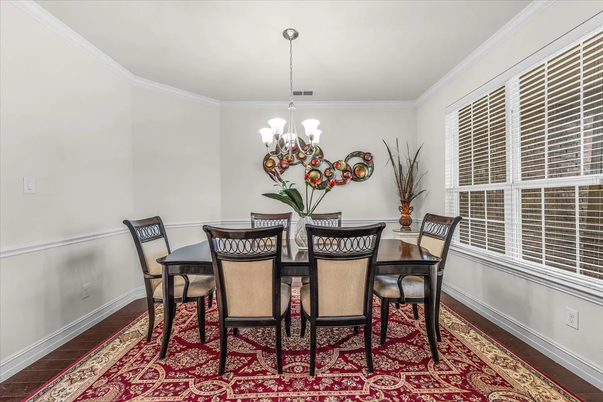 Crown molding and chair rail accents