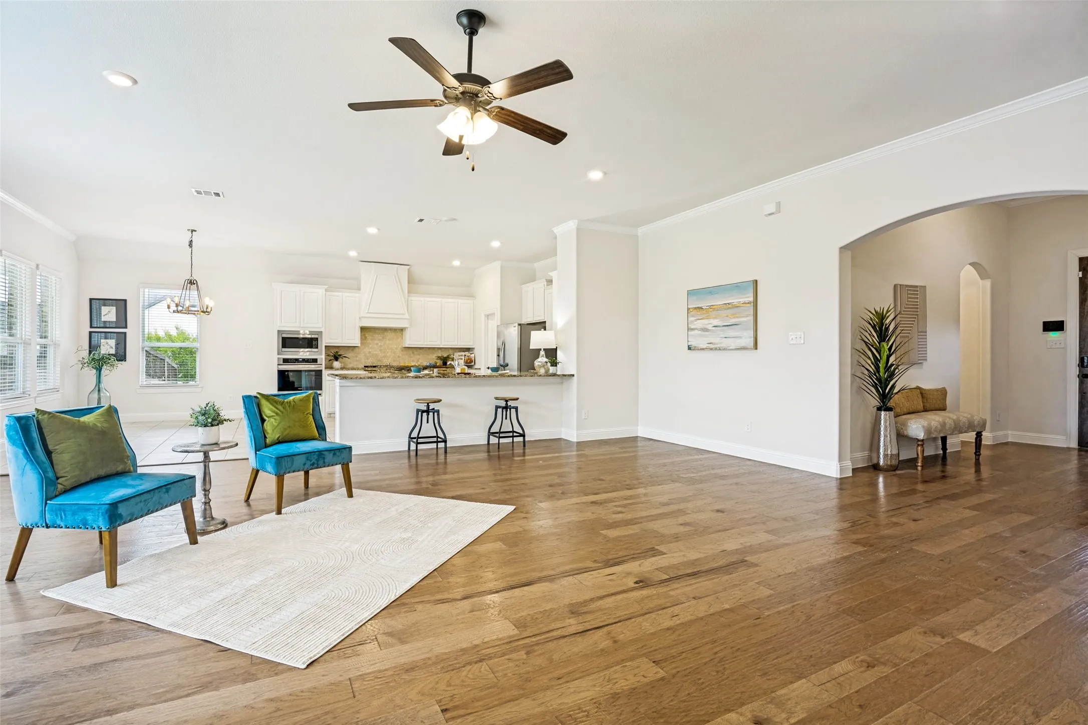 Single Family Residence For Sale in Rockwall County , 2618 Long Common, Rockwall, Texas 75032, 4 Bedroom, 2 Bathroom, 2 Garage spaces, 2,688 Sqft, built in 2019, mls#21390159, Real Estate Agent in Rockwall, Homes For Sale in Rockwall county, Homes For Sale in Rockwall, Realtor in Rockwall Texas, Real Estate Brokerage Independent Realty Texas, Luminita Cordes Realtor