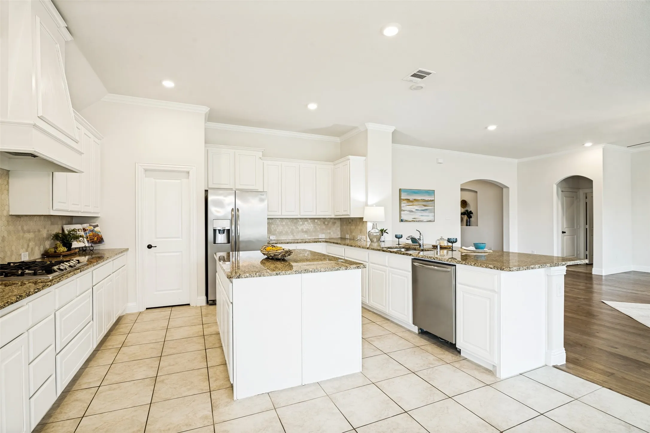 Single Family Residence For Sale in Rockwall County , 2618 Long Common, Rockwall, Texas 75032, 4 Bedroom, 2 Bathroom, 2 Garage spaces, 2,688 Sqft, built in 2019, mls#21390159, Real Estate Agent in Rockwall, Homes For Sale in Rockwall county, Homes For Sale in Rockwall, Realtor in Rockwall Texas, Real Estate Brokerage Independent Realty Texas, Luminita Cordes Realtor