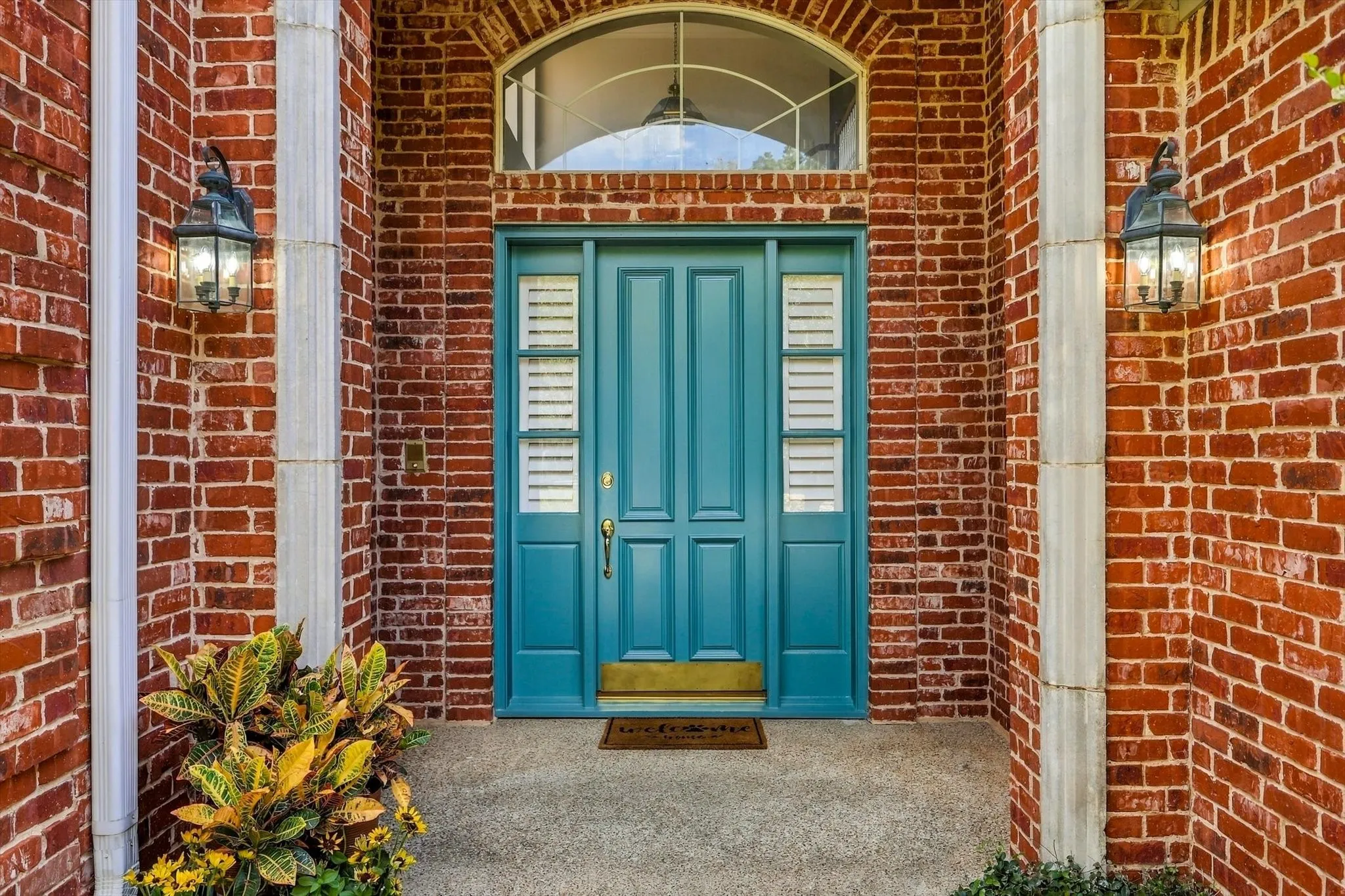 Single Family Residence For Sale in Dallas County , 14762 Bedivere Court, Addison, Texas 75254, 4 Bedroom, 3 Bathroom, 2 Garage spaces, 3,946 Sqft, built in 1995, mls#21385839, Real Estate Agent in Addison, Homes For Sale in Dallas county, Homes For Sale in Addison, Realtor in Addison Texas, Real Estate Brokerage Independent Realty Texas, Luminita Cordes Realtor