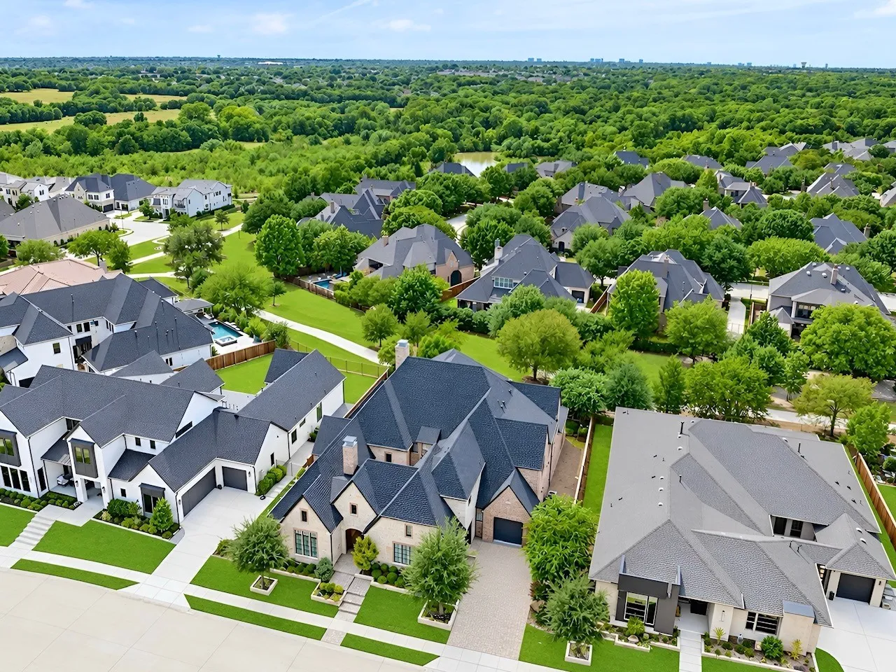 Single Family Residence For Sale in Collin County , 818 Brett Drive, Allen, Texas 75013, 5 Bedroom, 7 Bathroom, 3 Garage spaces, 6,733 Sqft, built in 2018, mls#21386872, Real Estate Agent in Allen, Homes For Sale in Collin county, Homes For Sale in Allen, Realtor in Allen Texas, Real Estate Brokerage Independent Realty Texas, Luminita Cordes Realtor