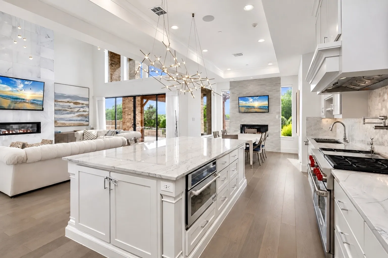Island Kitchen Open to Family Room