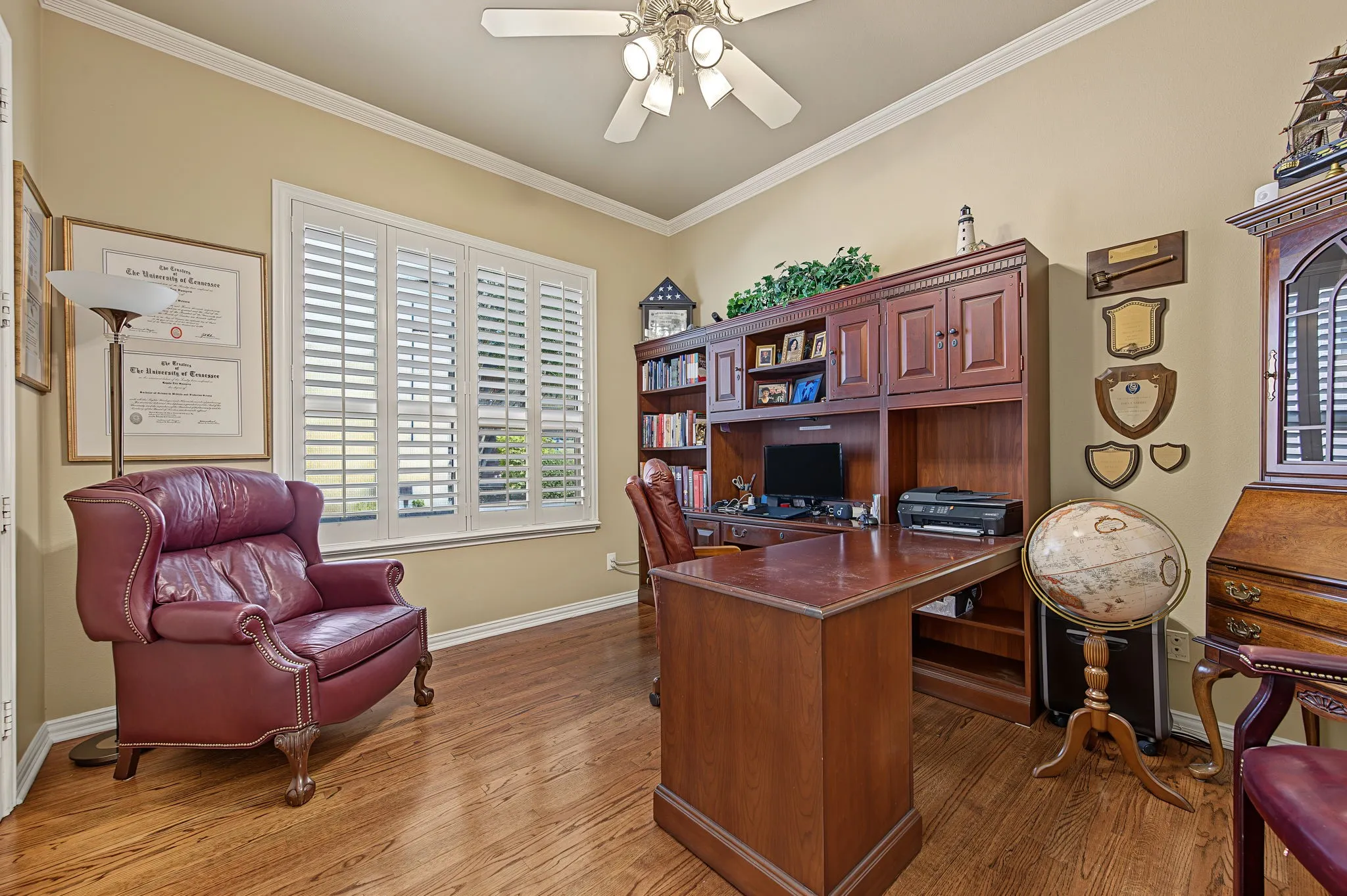 Single Family Residence For Sale in Denton County , 3021 Greenhill Drive, Plano, Texas 75093, 4 Bedroom, 4 Bathroom, 2 Garage spaces, 3,412 Sqft, built in 1994, mls#21385341, Real Estate Agent in Plano, Homes For Sale in Denton county, Homes For Sale in Plano, Realtor in Plano Texas, Real Estate Brokerage Independent Realty Texas, Luminita Cordes Realtor