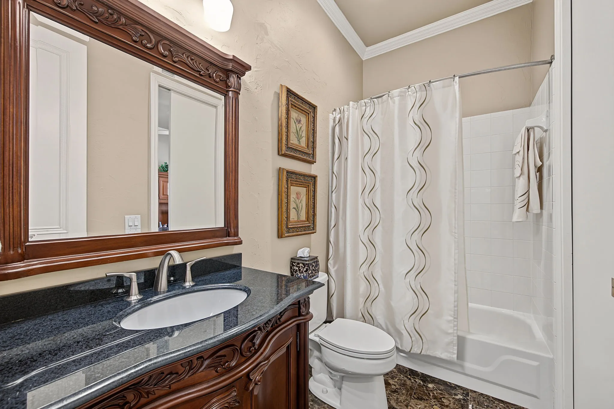 Single Family Residence For Sale in Denton County , 3021 Greenhill Drive, Plano, Texas 75093, 4 Bedroom, 4 Bathroom, 2 Garage spaces, 3,412 Sqft, built in 1994, mls#21385341, Real Estate Agent in Plano, Homes For Sale in Denton county, Homes For Sale in Plano, Realtor in Plano Texas, Real Estate Brokerage Independent Realty Texas, Luminita Cordes Realtor
