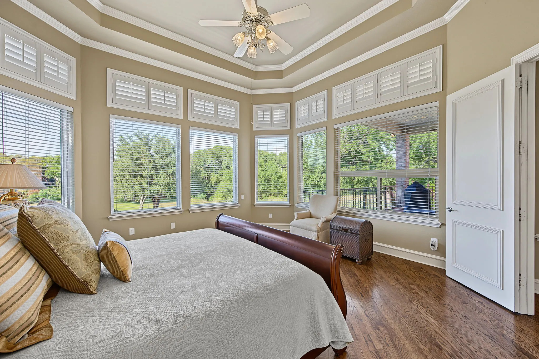 Single Family Residence For Sale in Denton County , 3021 Greenhill Drive, Plano, Texas 75093, 4 Bedroom, 4 Bathroom, 2 Garage spaces, 3,412 Sqft, built in 1994, mls#21385341, Real Estate Agent in Plano, Homes For Sale in Denton county, Homes For Sale in Plano, Realtor in Plano Texas, Real Estate Brokerage Independent Realty Texas, Luminita Cordes Realtor
