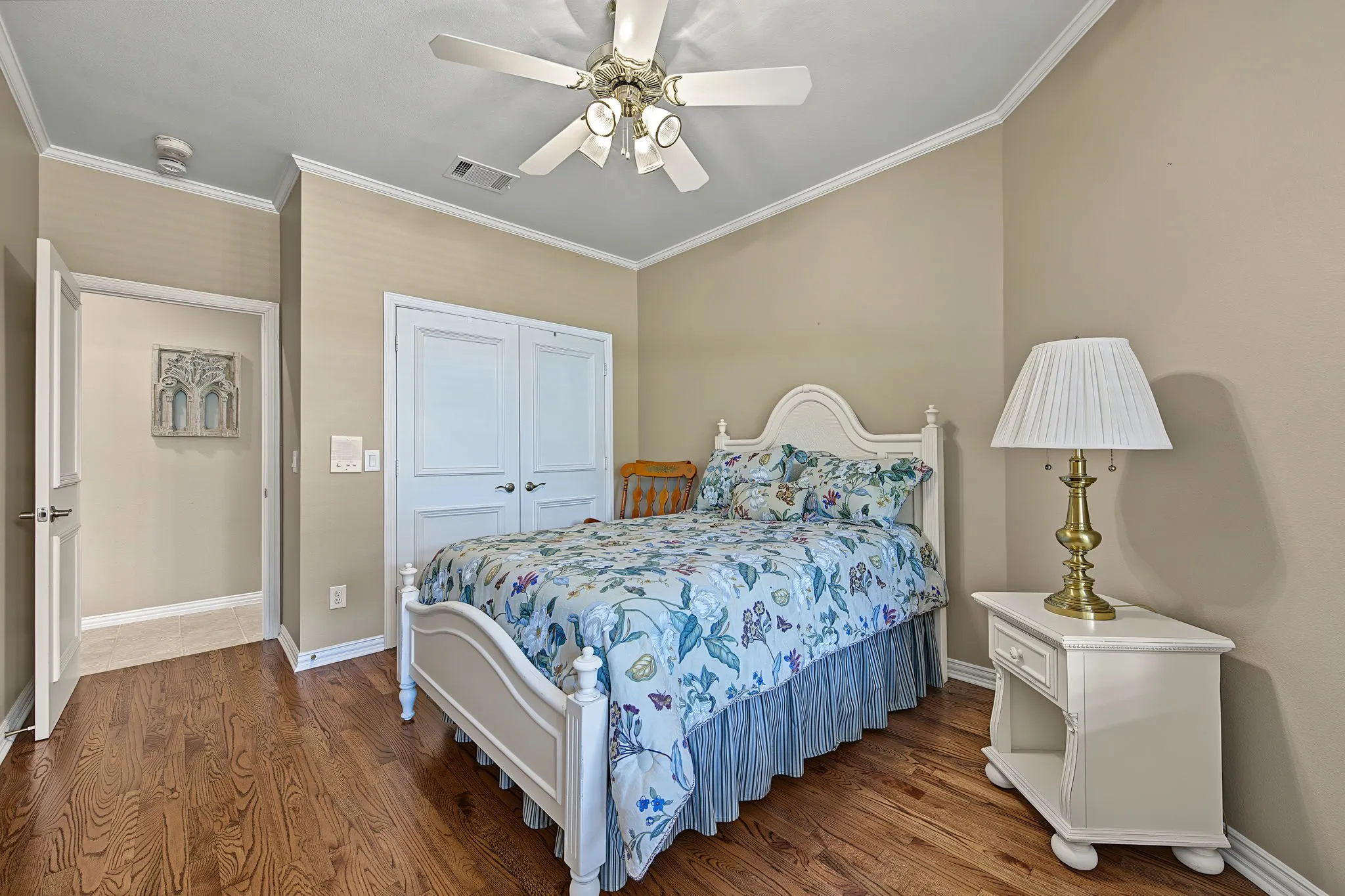 Single Family Residence For Sale in Denton County , 3021 Greenhill Drive, Plano, Texas 75093, 4 Bedroom, 4 Bathroom, 2 Garage spaces, 3,412 Sqft, built in 1994, mls#21385341, Real Estate Agent in Plano, Homes For Sale in Denton county, Homes For Sale in Plano, Realtor in Plano Texas, Real Estate Brokerage Independent Realty Texas, Luminita Cordes Realtor