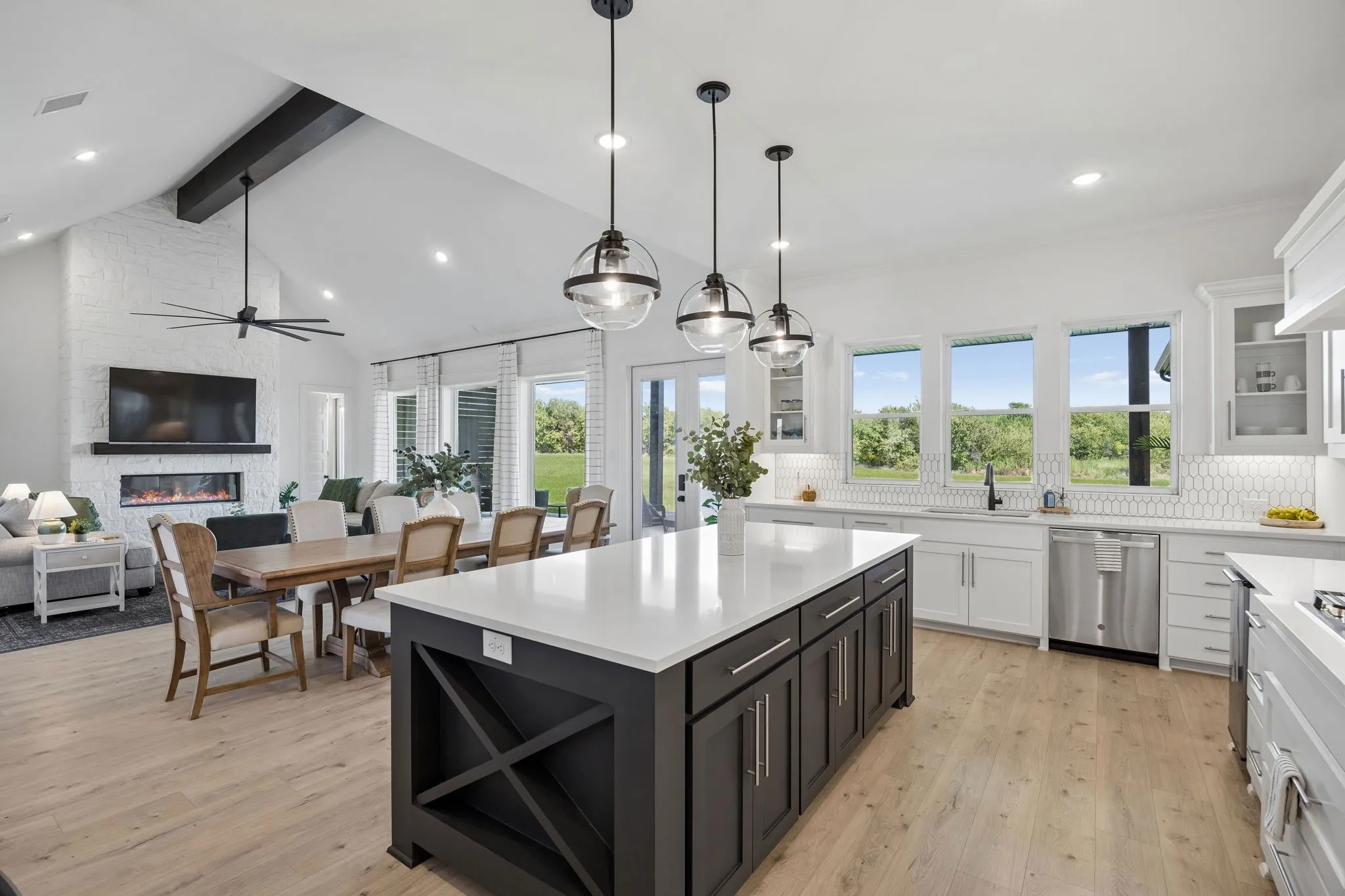 Single Family Residence For Sale in Tarrant County , 4306 Sandstrom Way, Fort Worth, Texas 76179, 5 Bedroom, 4 Bathroom, 3 Garage spaces, 3,500 Sqft, built in 2023, mls#21389881, Real Estate Agent in Fort Worth, Homes For Sale in Tarrant county, Homes For Sale in Fort Worth, Realtor in Fort Worth Texas, Real Estate Brokerage Independent Realty Texas, Luminita Cordes Realtor