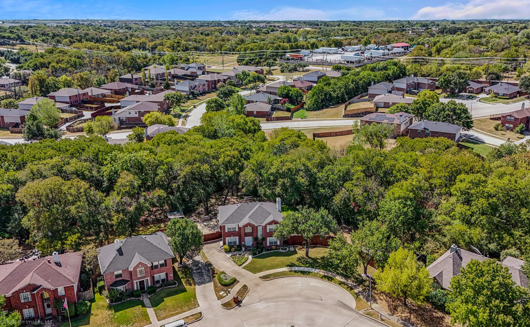 Single Family Residence For Sale in Dallas County , 716 Waterwood Lane, Mesquite, Texas 75181, 4 Bedroom, 3 Bathroom, 2 Garage spaces, 2,213 Sqft, built in 1993, mls#21388546, Real Estate Agent in Mesquite, Homes For Sale in Dallas county, Homes For Sale in Mesquite, Realtor in Mesquite Texas, Real Estate Brokerage Independent Realty Texas, Luminita Cordes Realtor