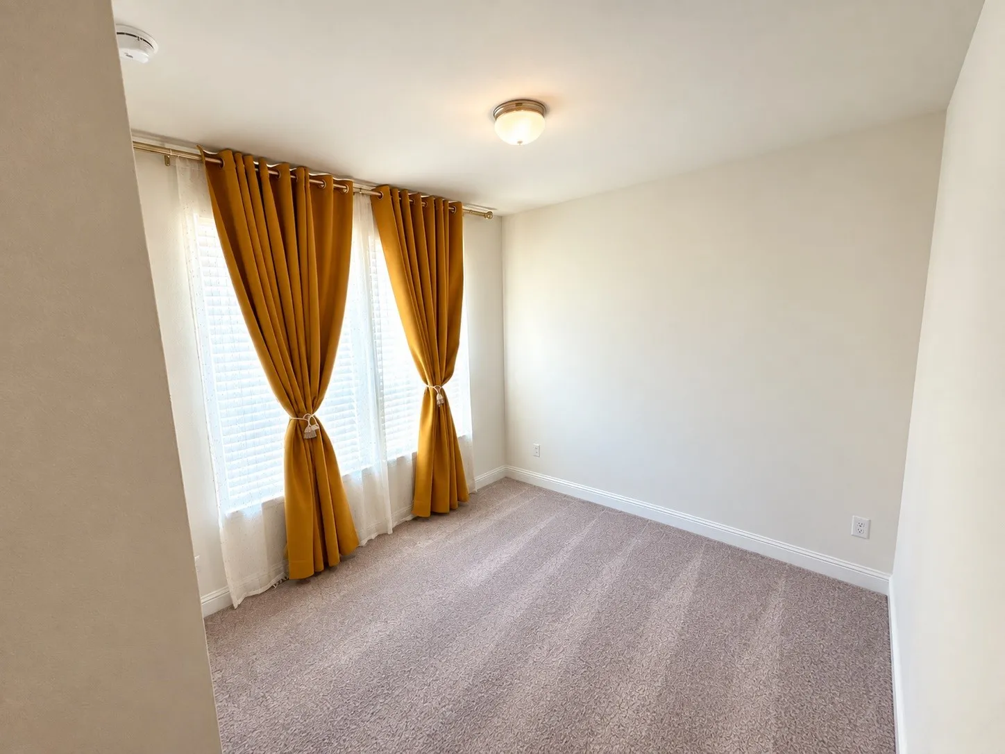 AI generated to empty room.
