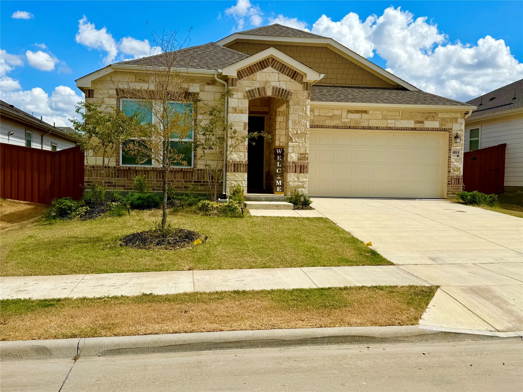 Single Family Residence For Sale in Kaufman County , 4014 Bedford Drive, Crandall, Texas 75114, 3 Bedroom, 2 Bathroom, 2 Garage spaces, 1,495 Sqft, built in 2024, mls#21386892, Real Estate Agent in Crandall, Homes For Sale in Kaufman county, Homes For Sale in Crandall, Realtor in Crandall Texas, Real Estate Brokerage Independent Realty Texas, Luminita Cordes Realtor