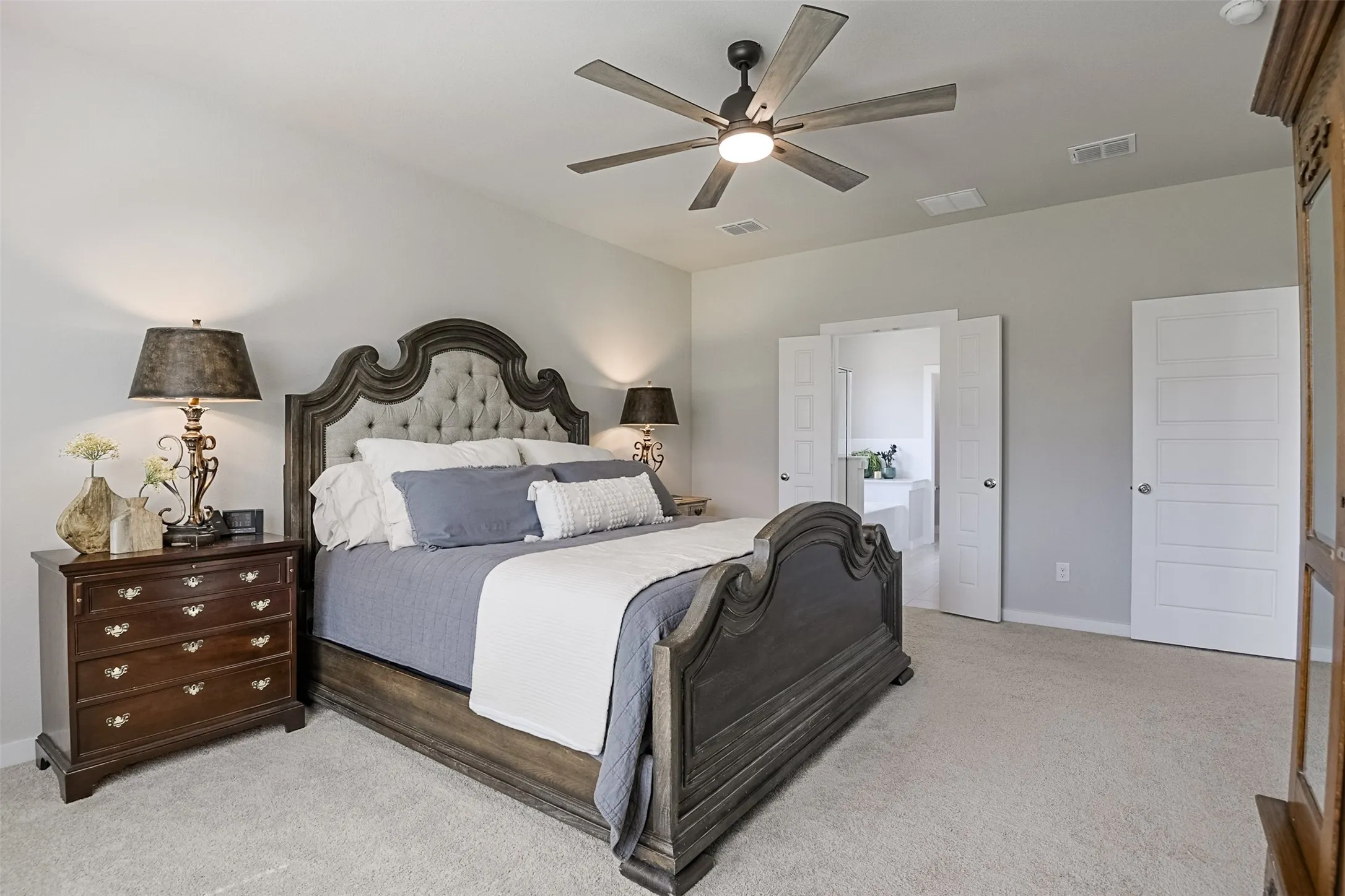 Single Family Residence For Sale in Ellis County , 540 Moonrise Street, Waxahachie, Texas 75165, 5 Bedroom, 3 Bathroom, 3 Garage spaces, 3,151 Sqft, built in 2024, mls#21389981, Real Estate Agent in Waxahachie, Homes For Sale in Ellis county, Homes For Sale in Waxahachie, Realtor in Waxahachie Texas, Real Estate Brokerage Independent Realty Texas, Luminita Cordes Realtor
