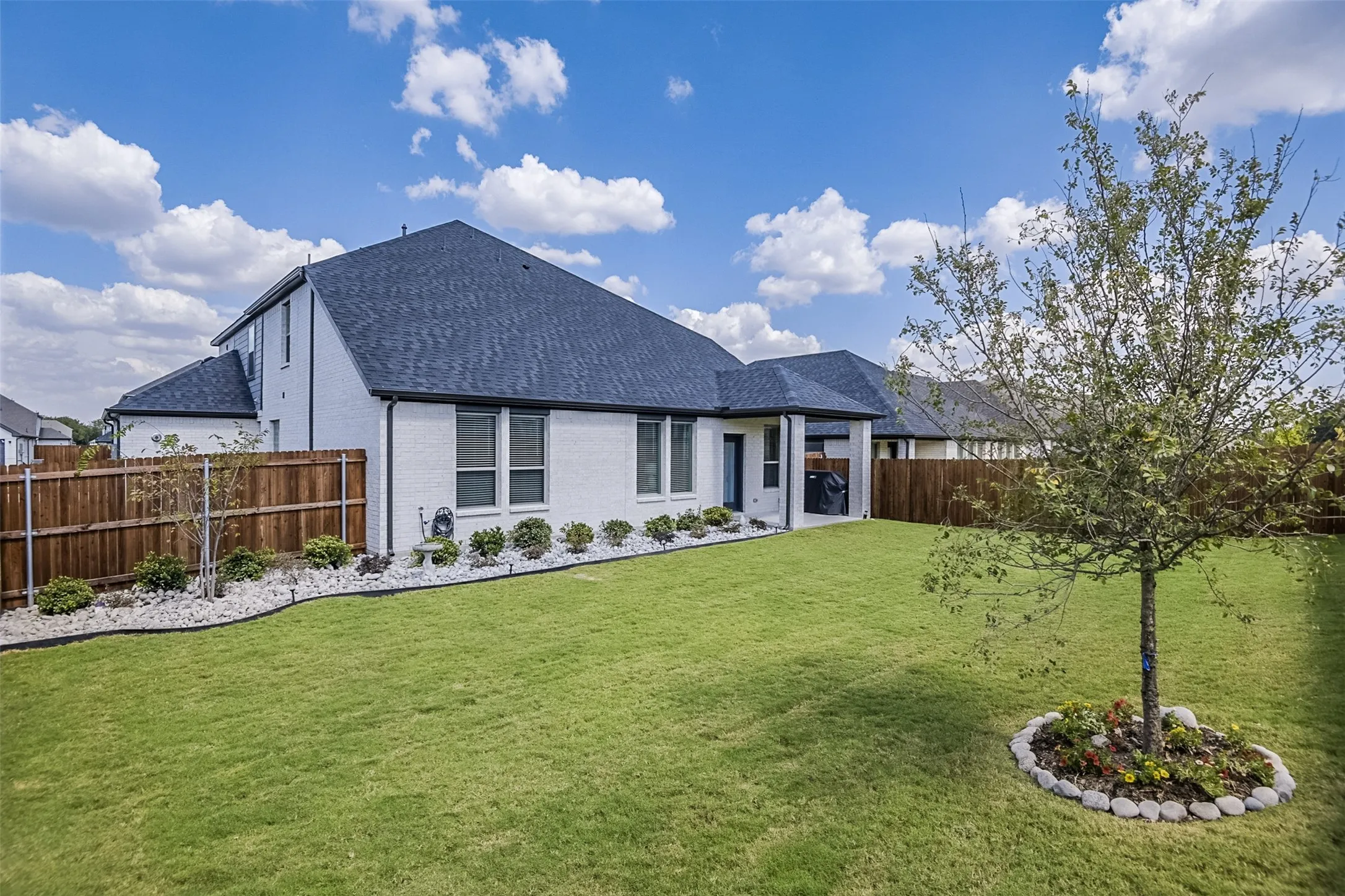 Single Family Residence For Sale in Ellis County , 540 Moonrise Street, Waxahachie, Texas 75165, 5 Bedroom, 3 Bathroom, 3 Garage spaces, 3,151 Sqft, built in 2024, mls#21389981, Real Estate Agent in Waxahachie, Homes For Sale in Ellis county, Homes For Sale in Waxahachie, Realtor in Waxahachie Texas, Real Estate Brokerage Independent Realty Texas, Luminita Cordes Realtor