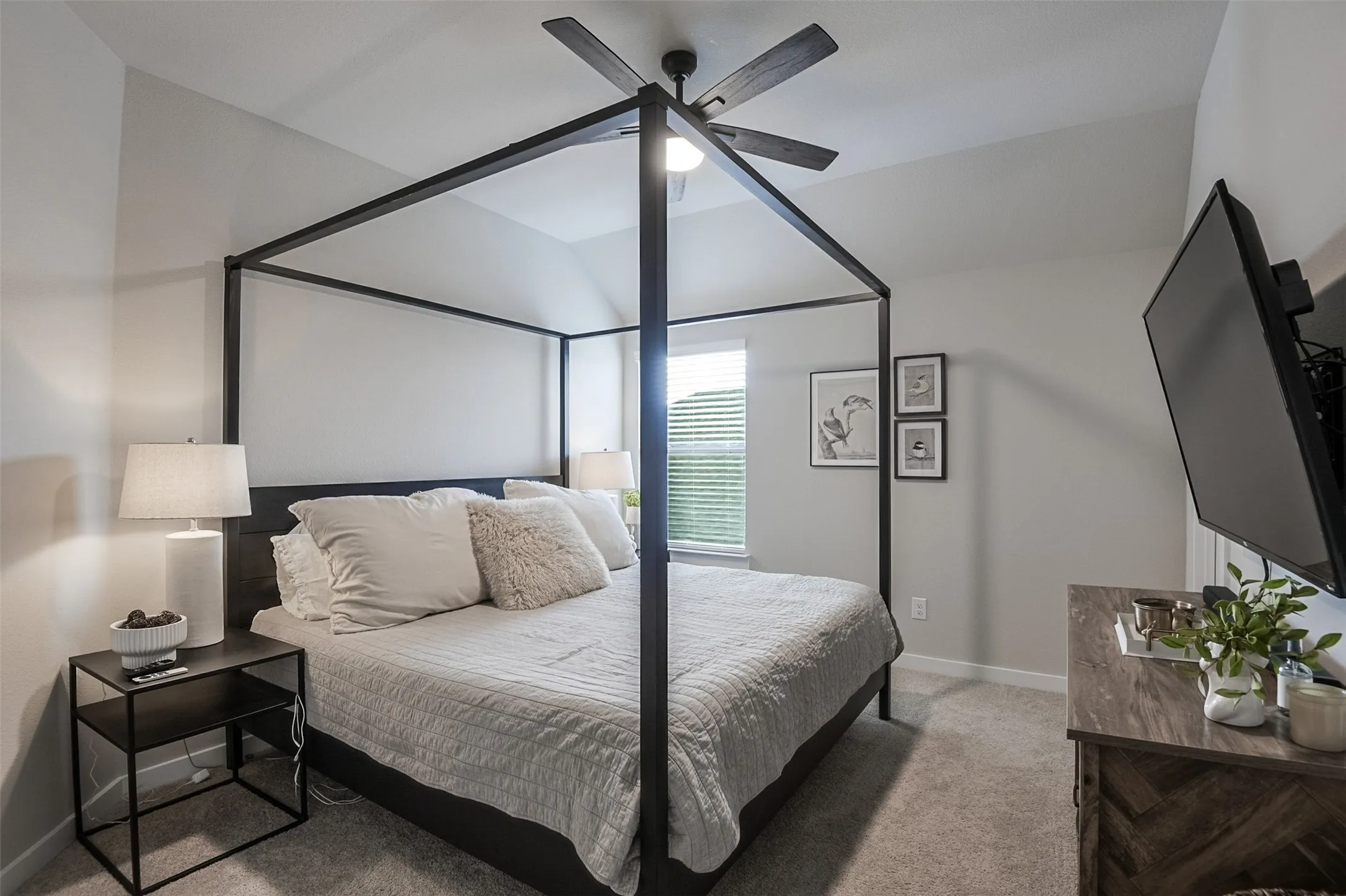 Single Family Residence For Sale in Ellis County , 540 Moonrise Street, Waxahachie, Texas 75165, 5 Bedroom, 3 Bathroom, 3 Garage spaces, 3,151 Sqft, built in 2024, mls#21389981, Real Estate Agent in Waxahachie, Homes For Sale in Ellis county, Homes For Sale in Waxahachie, Realtor in Waxahachie Texas, Real Estate Brokerage Independent Realty Texas, Luminita Cordes Realtor