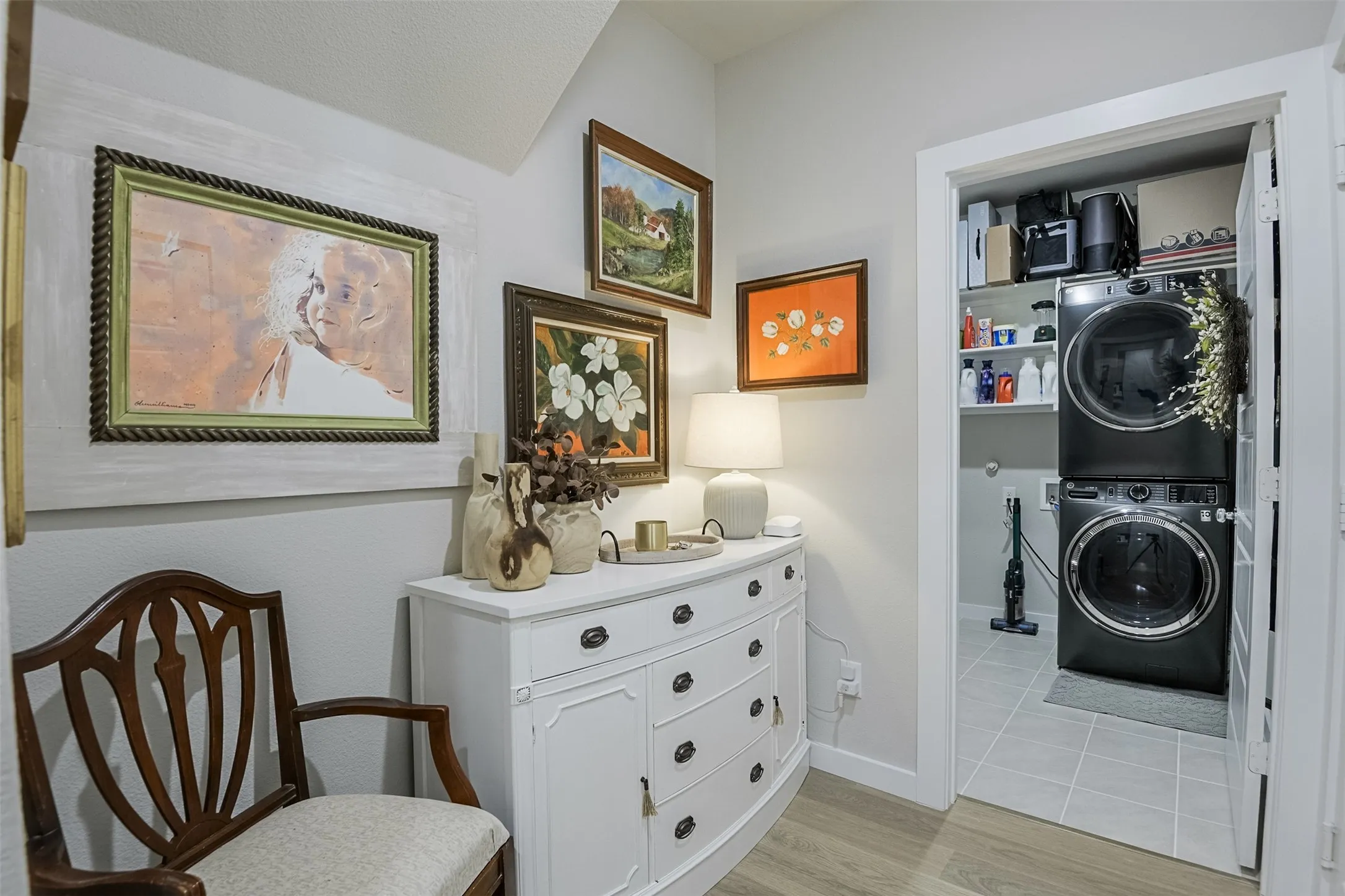 Single Family Residence For Sale in Ellis County , 540 Moonrise Street, Waxahachie, Texas 75165, 5 Bedroom, 3 Bathroom, 3 Garage spaces, 3,151 Sqft, built in 2024, mls#21389981, Real Estate Agent in Waxahachie, Homes For Sale in Ellis county, Homes For Sale in Waxahachie, Realtor in Waxahachie Texas, Real Estate Brokerage Independent Realty Texas, Luminita Cordes Realtor