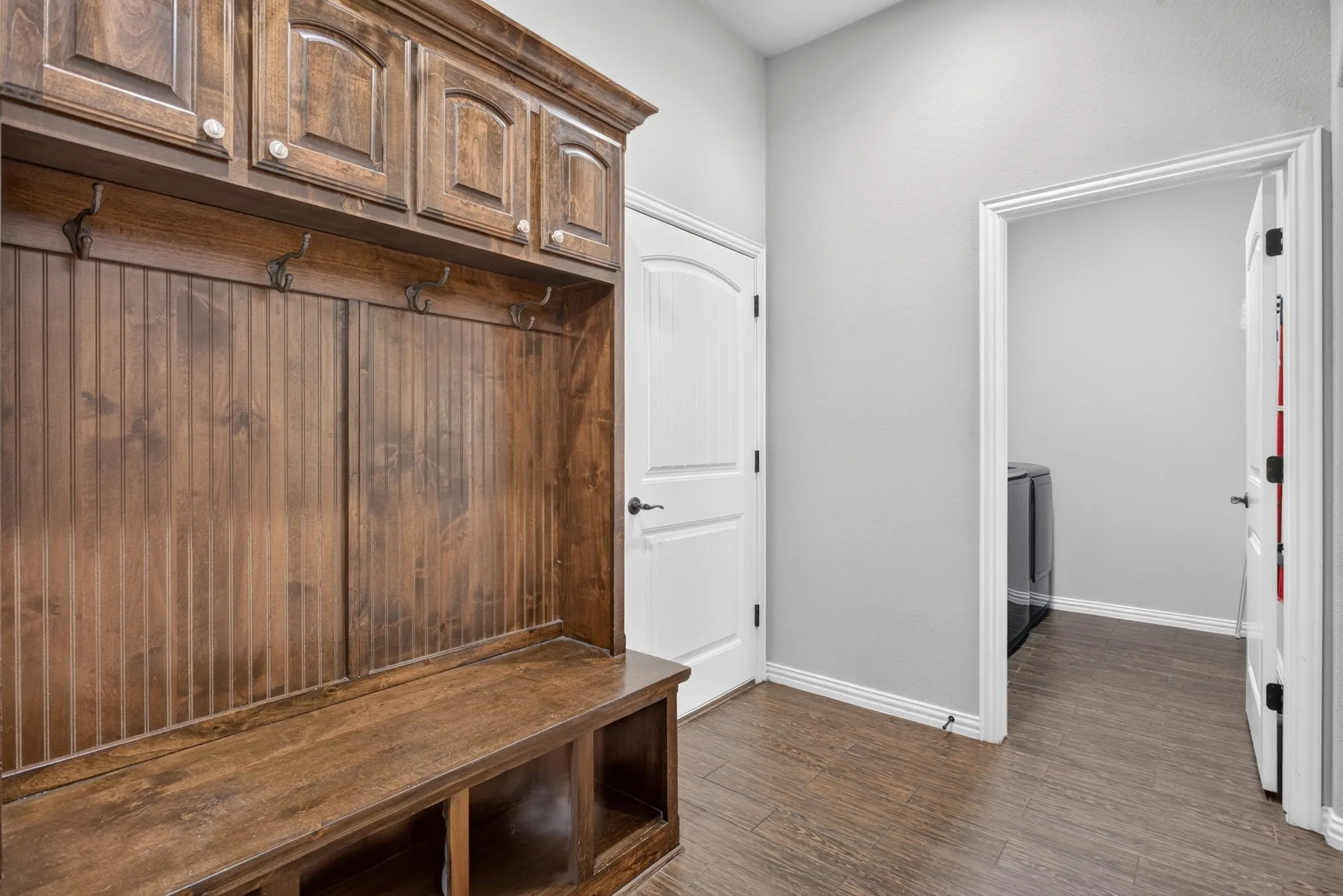 Single Family Residence For Sale in Parker County , 164 Spring Meadow Drive, Springtown, Texas 76082, 4 Bedroom, 2 Bathroom, 3 Garage spaces, 2,462 Sqft, built in 2017, mls#21386285, Real Estate Agent in Springtown, Homes For Sale in Parker county, Homes For Sale in Springtown, Realtor in Springtown Texas, Real Estate Brokerage Independent Realty Texas, Luminita Cordes Realtor
