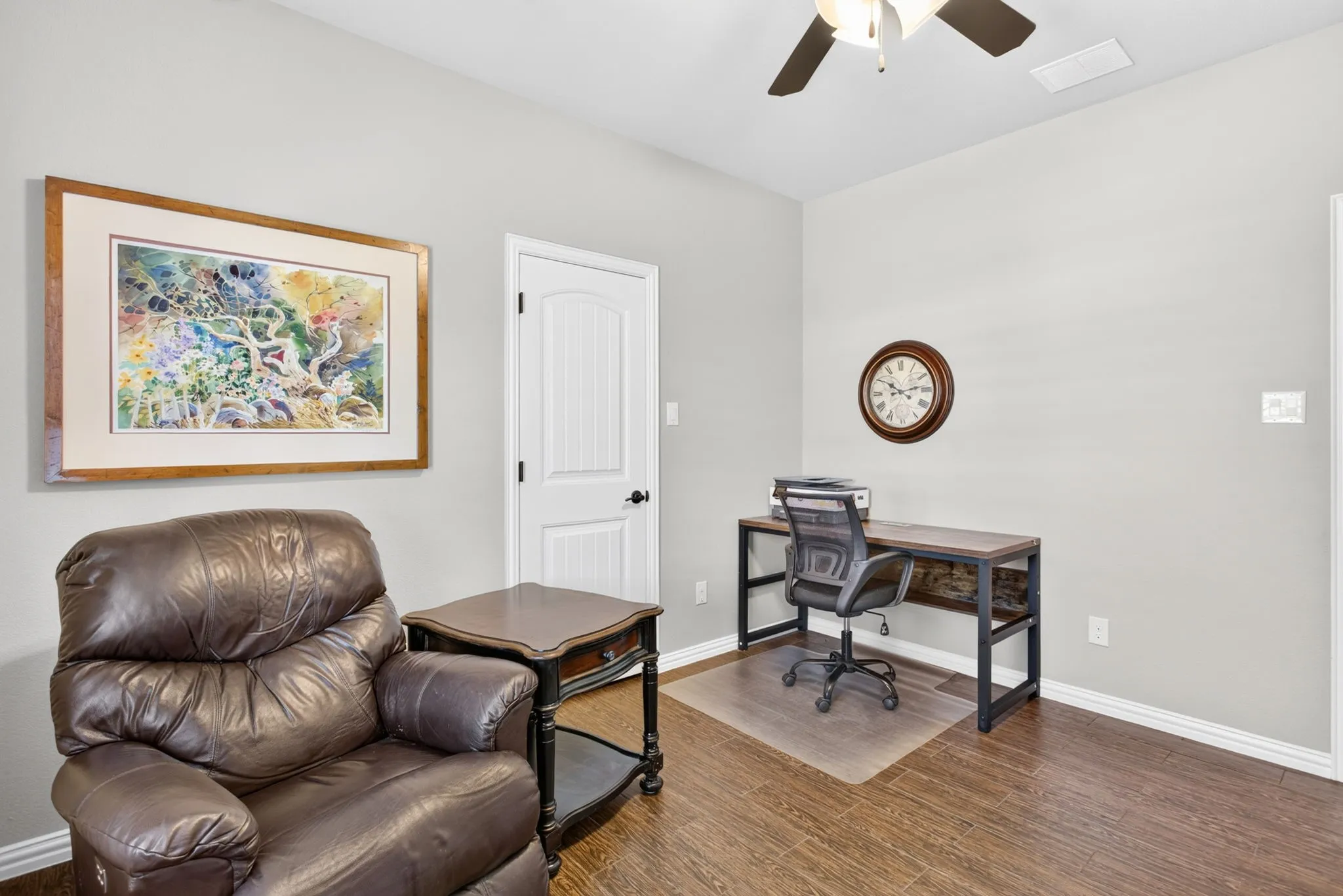 Single Family Residence For Sale in Parker County , 164 Spring Meadow Drive, Springtown, Texas 76082, 4 Bedroom, 2 Bathroom, 3 Garage spaces, 2,462 Sqft, built in 2017, mls#21386285, Real Estate Agent in Springtown, Homes For Sale in Parker county, Homes For Sale in Springtown, Realtor in Springtown Texas, Real Estate Brokerage Independent Realty Texas, Luminita Cordes Realtor