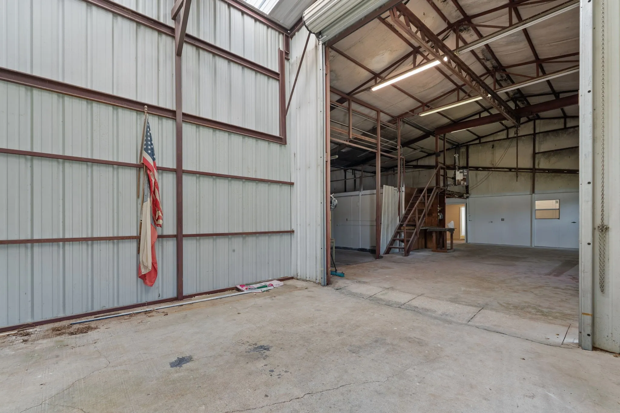 Additional view of the 17 x 18 garage with direct access into the main workshop area.