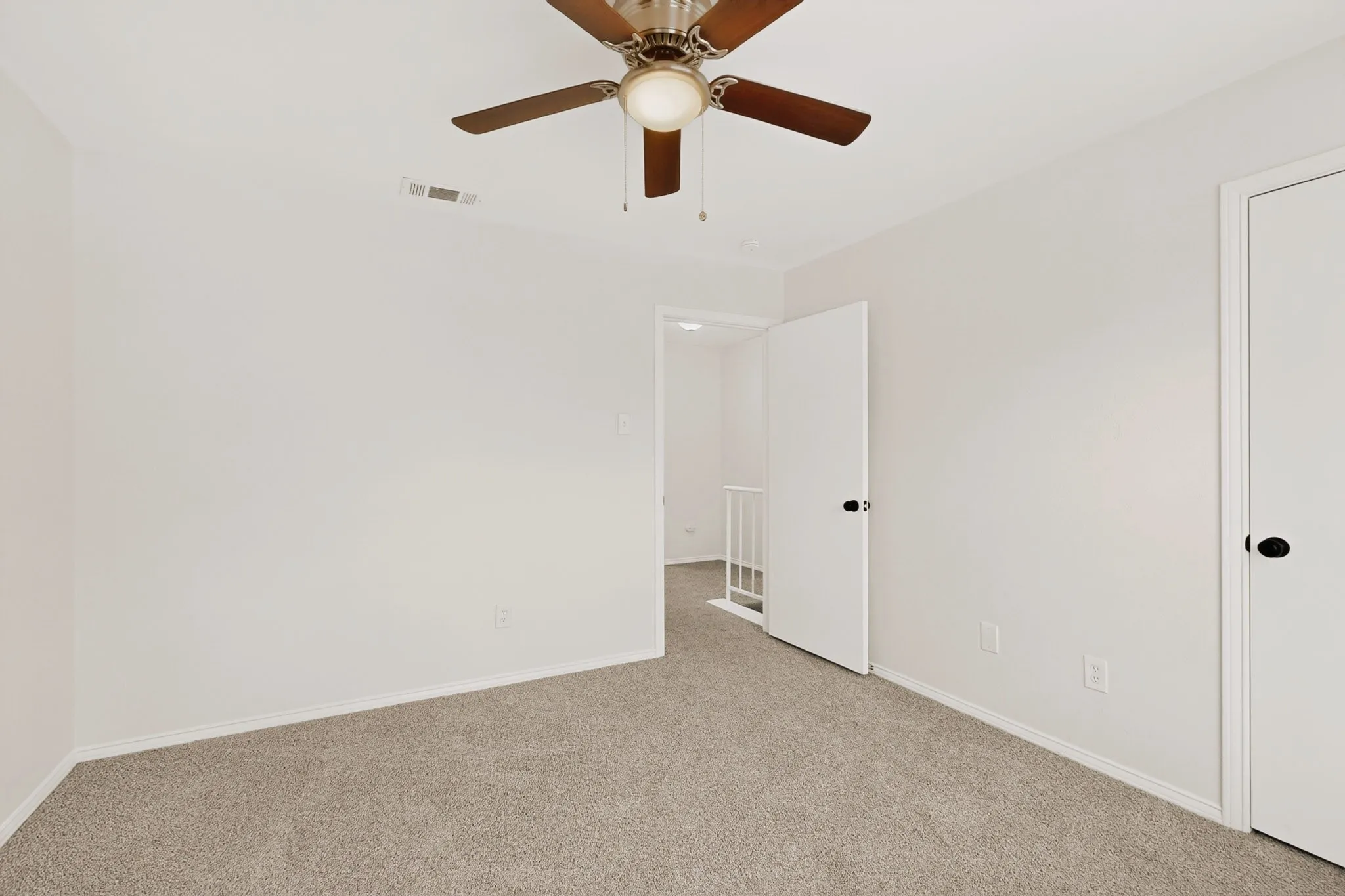 Duplex For Sale in Dallas County , 130-132 Graystone Place, Duncanville, Texas 75137, 4 Bedroom, 4 Bathroom, Garage spaces, 0 Sqft, built in 1982, mls#21387355, Real Estate Agent in Duncanville, Homes For Sale in Dallas county, Homes For Sale in Duncanville, Realtor in Duncanville Texas, Real Estate Brokerage Independent Realty Texas, Luminita Cordes Realtor