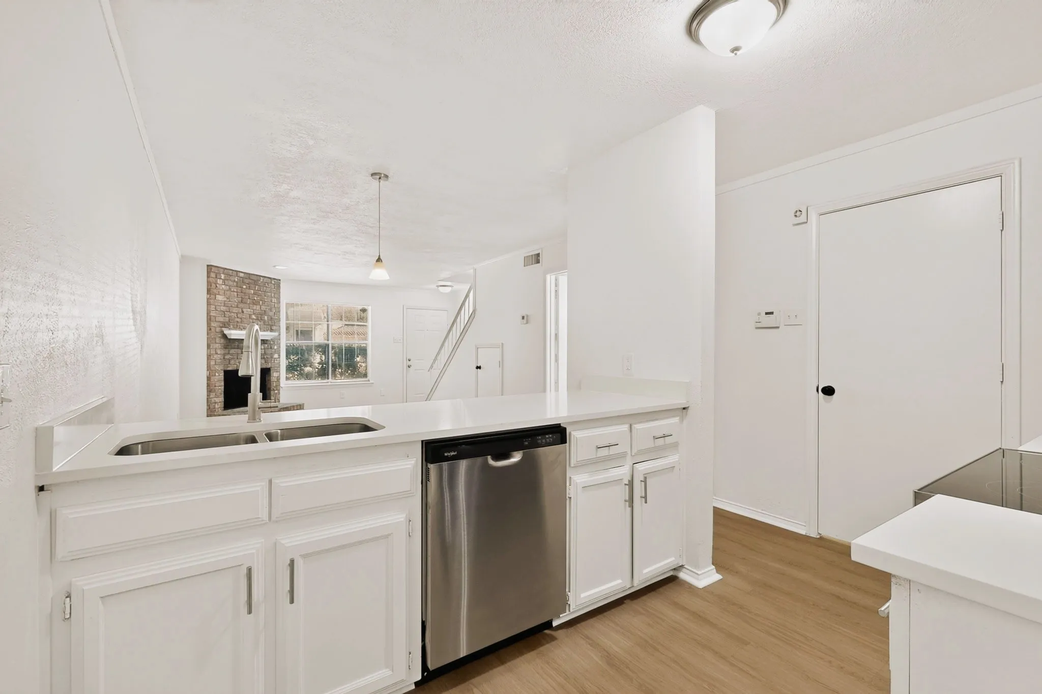 Duplex For Sale in Dallas County , 130-132 Graystone Place, Duncanville, Texas 75137, 4 Bedroom, 4 Bathroom, Garage spaces, 0 Sqft, built in 1982, mls#21387355, Real Estate Agent in Duncanville, Homes For Sale in Dallas county, Homes For Sale in Duncanville, Realtor in Duncanville Texas, Real Estate Brokerage Independent Realty Texas, Luminita Cordes Realtor