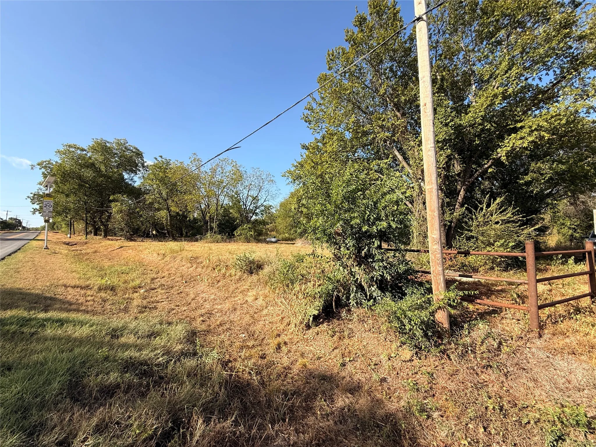 Improved Land For Sale in Hill County , 519 N Barron Road, Covington, Texas 76636, 0, 0, Garage spaces, 0 Sqft, built in 0, mls#21388160, Real Estate Agent in Covington, Homes For Sale in Hill county, Homes For Sale in Covington, Realtor in Covington Texas, Real Estate Brokerage Independent Realty Texas, Luminita Cordes Realtor