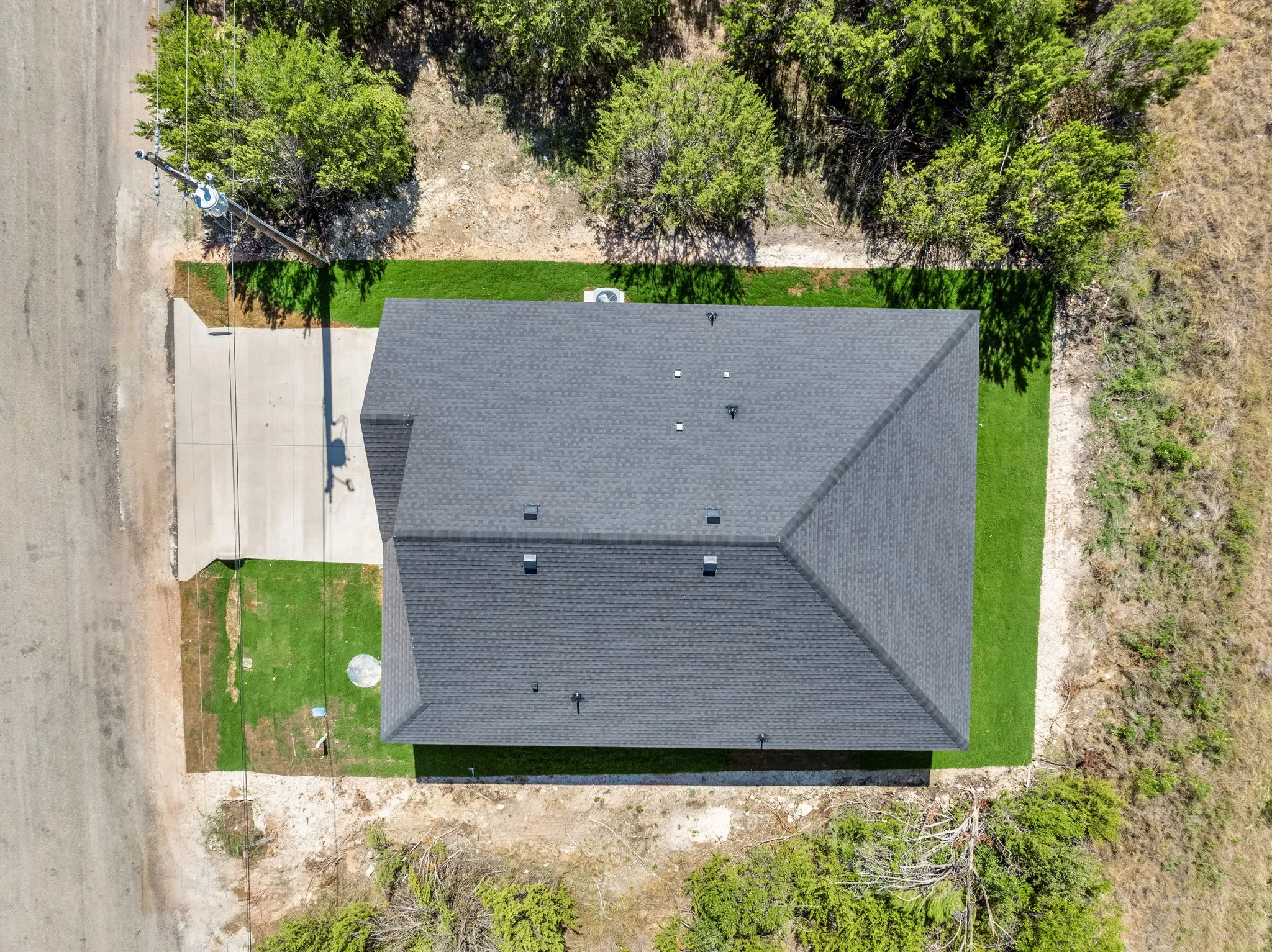 Single Family Residence For Sale in Hood County , 5514 Van Horn Drive, Granbury, Texas 76048, 3 Bedroom, 2 Bathroom, 2 Garage spaces, 1,490 Sqft, built in 2026, mls#21389851, Real Estate Agent in Granbury, Homes For Sale in Hood county, Homes For Sale in Granbury, Realtor in Granbury Texas, Real Estate Brokerage Independent Realty Texas, Luminita Cordes Realtor
