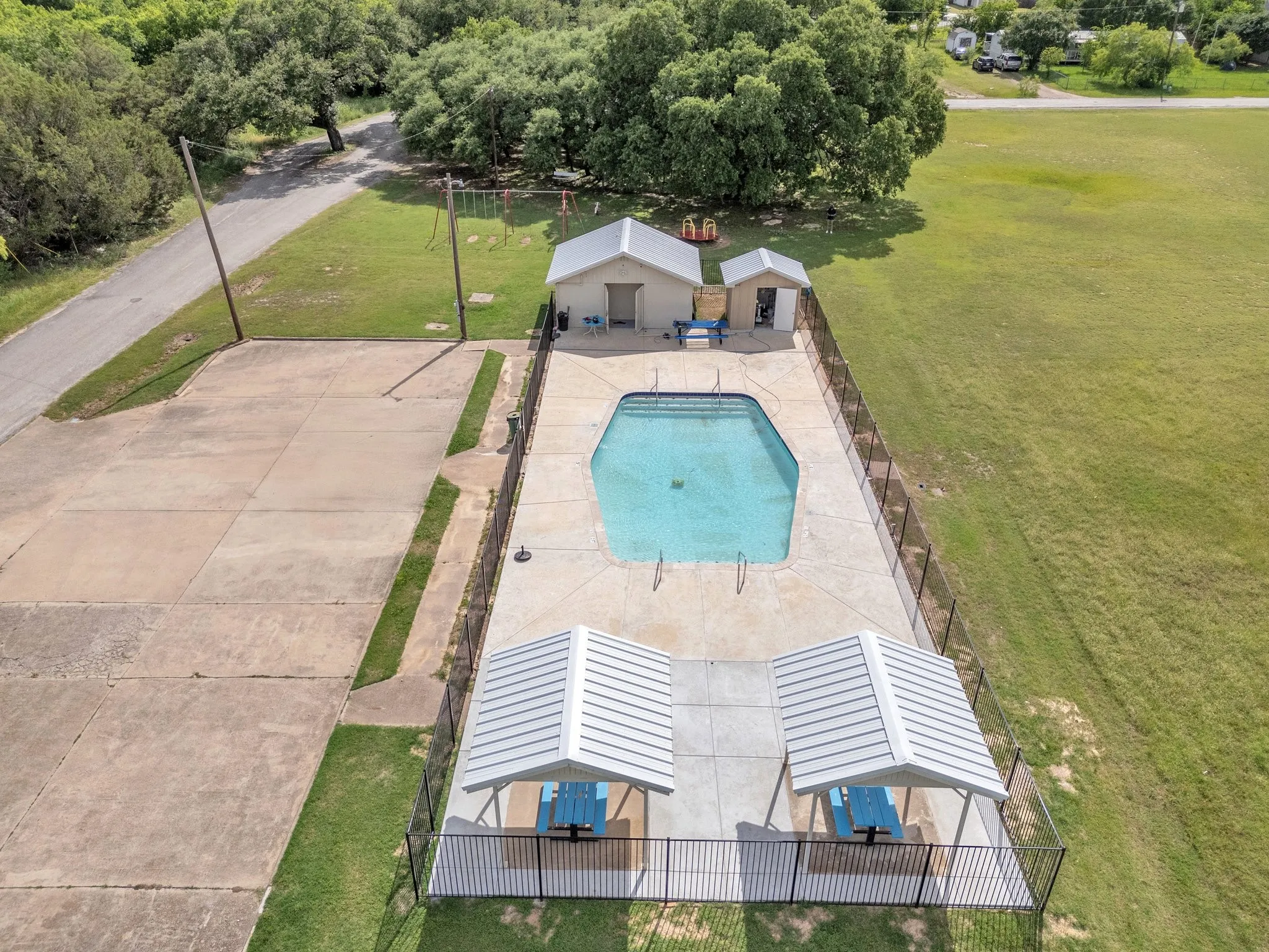 Single Family Residence For Sale in Hood County , 5514 Van Horn Drive, Granbury, Texas 76048, 3 Bedroom, 2 Bathroom, 2 Garage spaces, 1,490 Sqft, built in 2026, mls#21389851, Real Estate Agent in Granbury, Homes For Sale in Hood county, Homes For Sale in Granbury, Realtor in Granbury Texas, Real Estate Brokerage Independent Realty Texas, Luminita Cordes Realtor