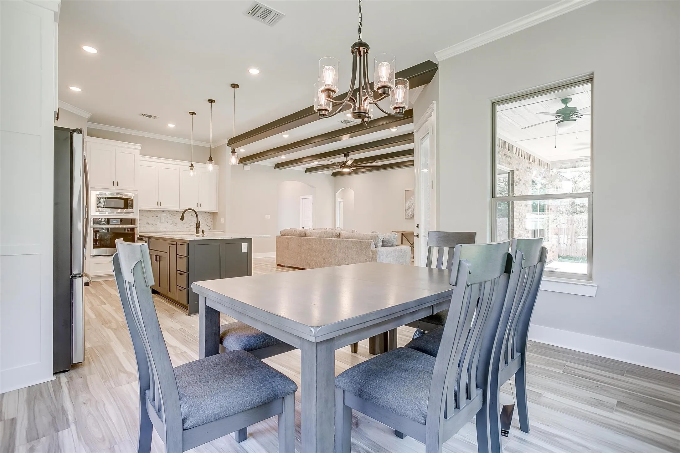 Single Family Residence For Rent in Hood County , 908 Meadowlark Lane, Granbury, Texas 76048, 4 Bedroom, 2 Bathroom, 2 Garage spaces, 2,169 Sqft, built in 2023, mls#21390179, Real Estate Agent in Granbury, Homes For Rent in Hood county, Homes For Rent in Granbury, Realtor in Granbury Texas, Real Estate Brokerage Independent Realty Texas, Luminita Cordes Realtor